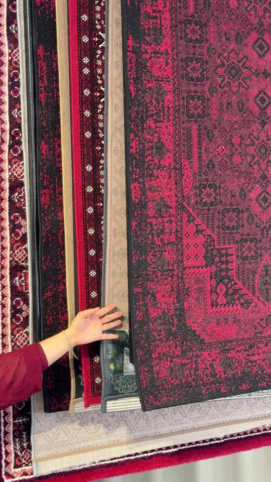احسن واجمال انواع السجادات الئيراني من ئيم بازار👌 📩 راسلنا لمعرفة السعر والتفاصيل،⁩ ‏‎تكدرون تزورونا 📍: اربيل - طريق كويه - بجانب شقق هيوا ستي - الفرع مقابل للسوق مركزي هةورئ ‏‎او تطلبون السوالف الي تعجبكم ✨  *********** ***********⁩⁩⁩
