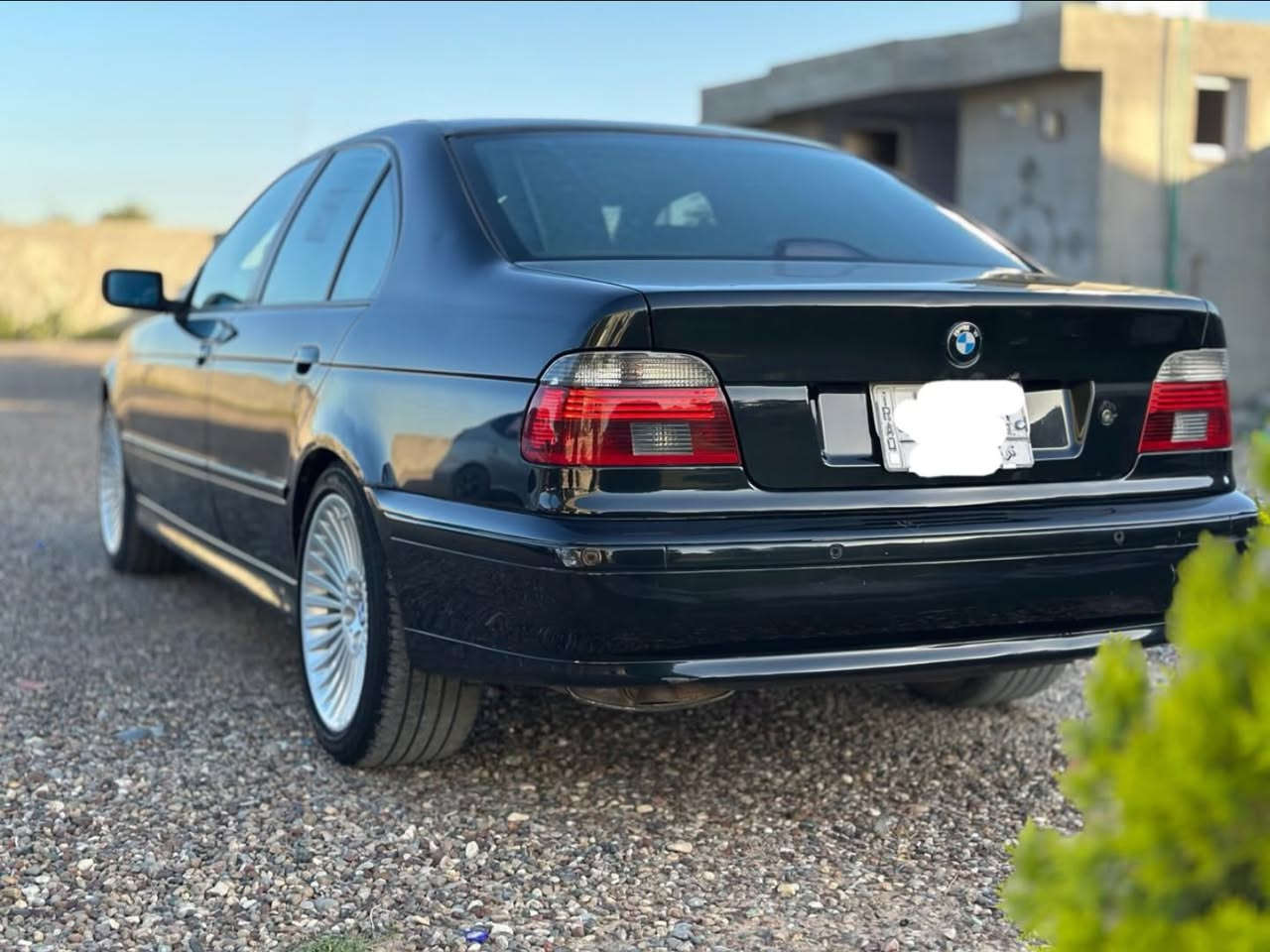 السلام عليكم للبيع 
BMW2001صقر
رقم كركوك الماني 
الضباره ضايعه شرط الوكاله من الشرعي
تبريد تدفئه 
سلايت فتحه
بردات خلفيه بلاديه 
كشن خزن كشنات جلد 
تخم تاير جديد
صدر كير محرك كله مكفول 
محرك 528
كير اوتماتيك 
#السعر68$ 
#العنوان_العلم_سمره
***********
