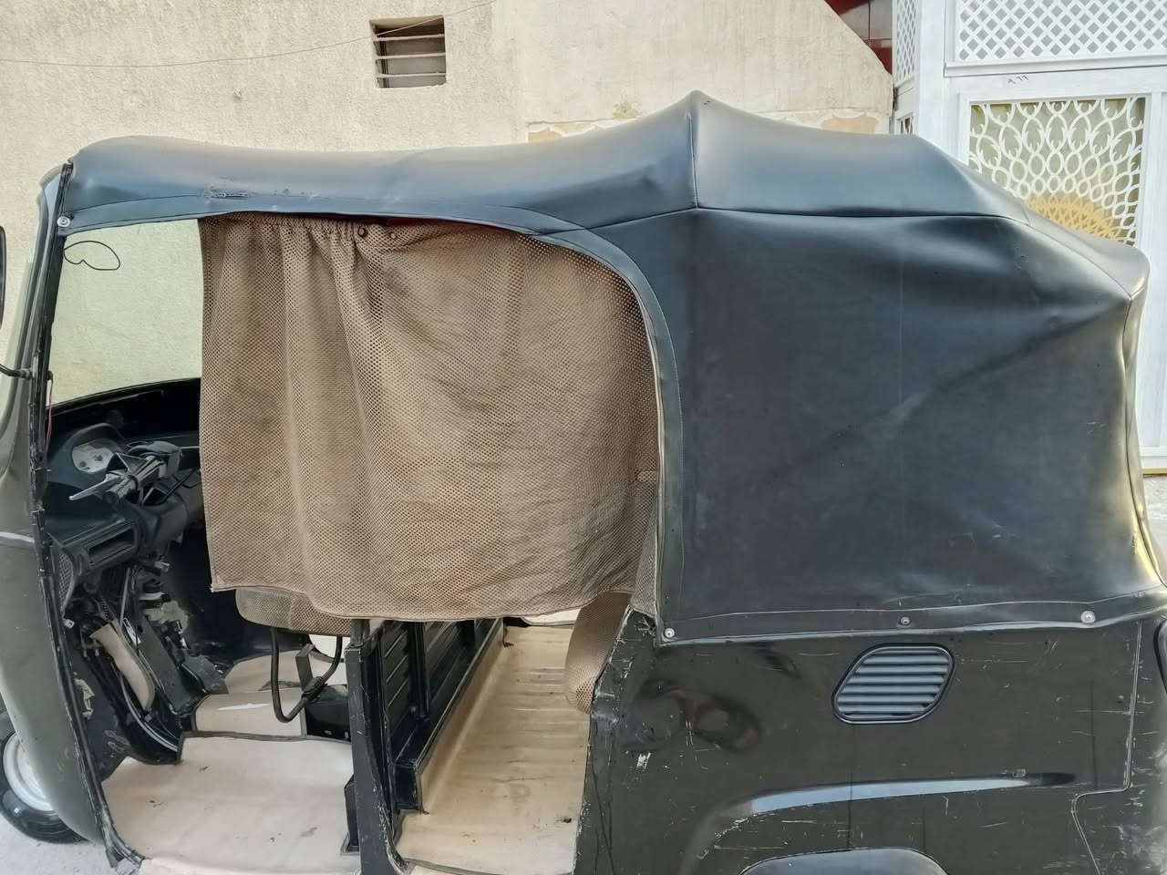 موديل ١٩ • زنجيل بياجو • أوراق أصلية