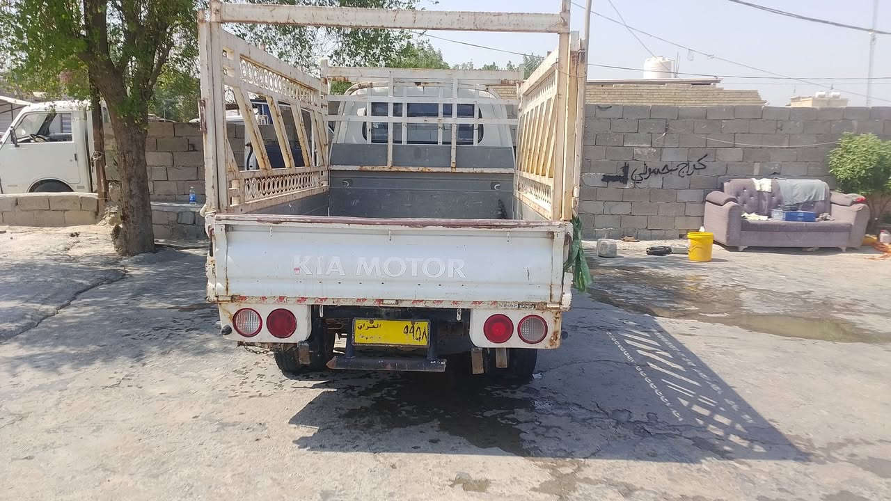 كية بنكو ثري موديل 2006 محرك 3000 مفتوح السعر 50 ورقة وبي مجال اللشراي للاستفسار خليه يتصل على هذا الرقم ***********
