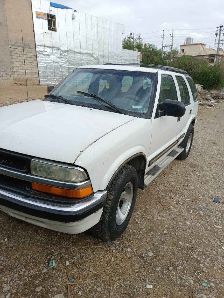شوفرلیت  بلایزەر ئۆتۆماتیک مۆدێل 2002ئاڕمی پلاستیکی سلێمانی گێڕومەکینەو تەقەوڕەقەی بەشەرت چوار تایەی لۆکی لەژێر دایە سعری21گەڵائاڵوگۆڕمان نیە تەنها فرۆشتن جوابی نامە نایینەوە تەنها تەلەفون ***********  *********** السليمانية, العراق
