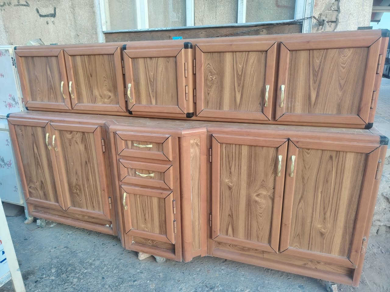 كاونترات وسيناكي مستخدم نضيفات كلش البيع المكان عل شط يم فرع السيد غازي أو منطقة الكربلا ئي يم المسبح عفك الاستفسار اوتتصل *********** اوحتى العنده مراوس أو بيع چنه حاضرين
