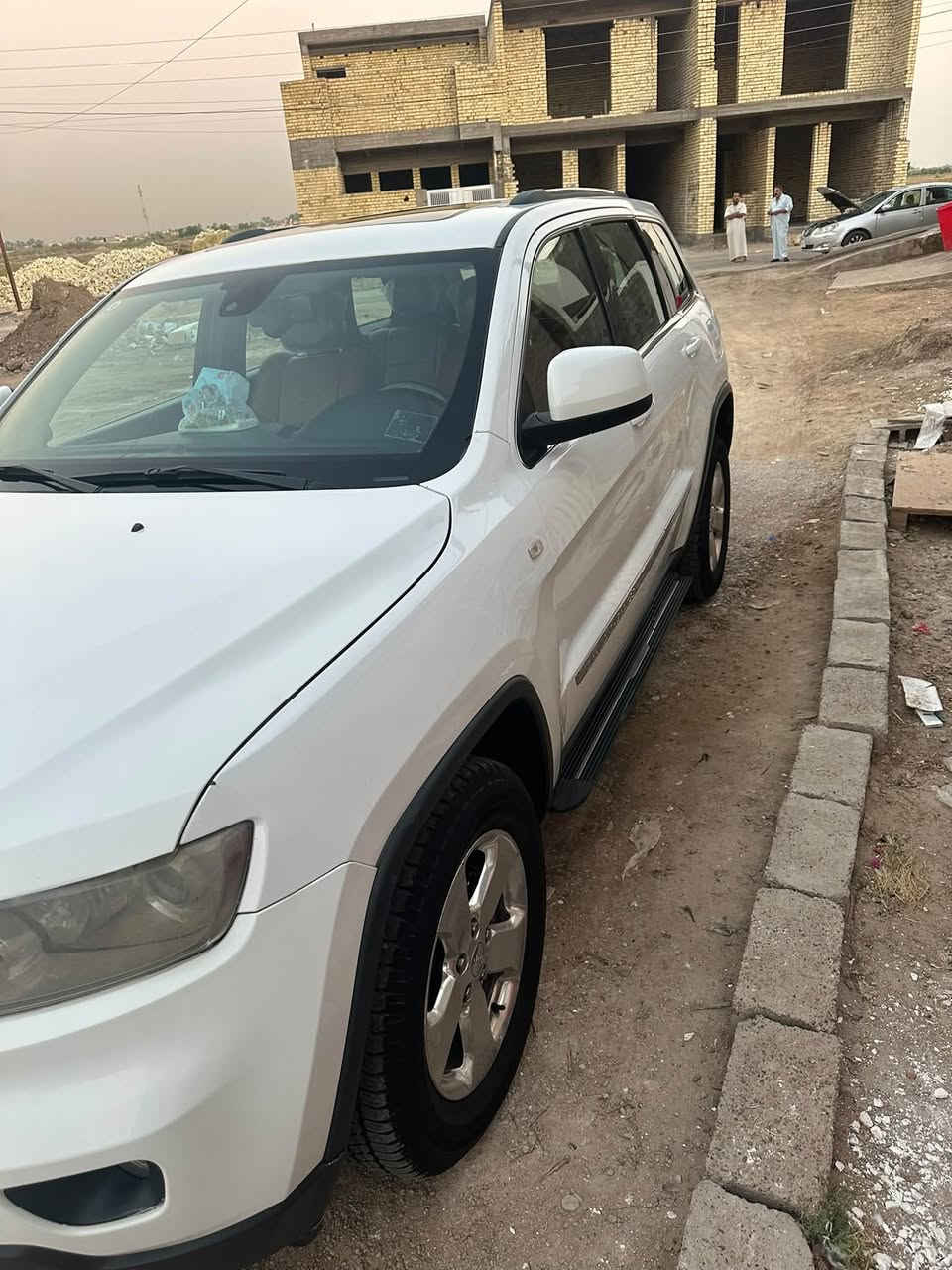 جيب 13للبيع خليجي
السيارة في حاله جيده
العنوان بغداد المكاسب 
رقم تليفون ***********
السعر 175
