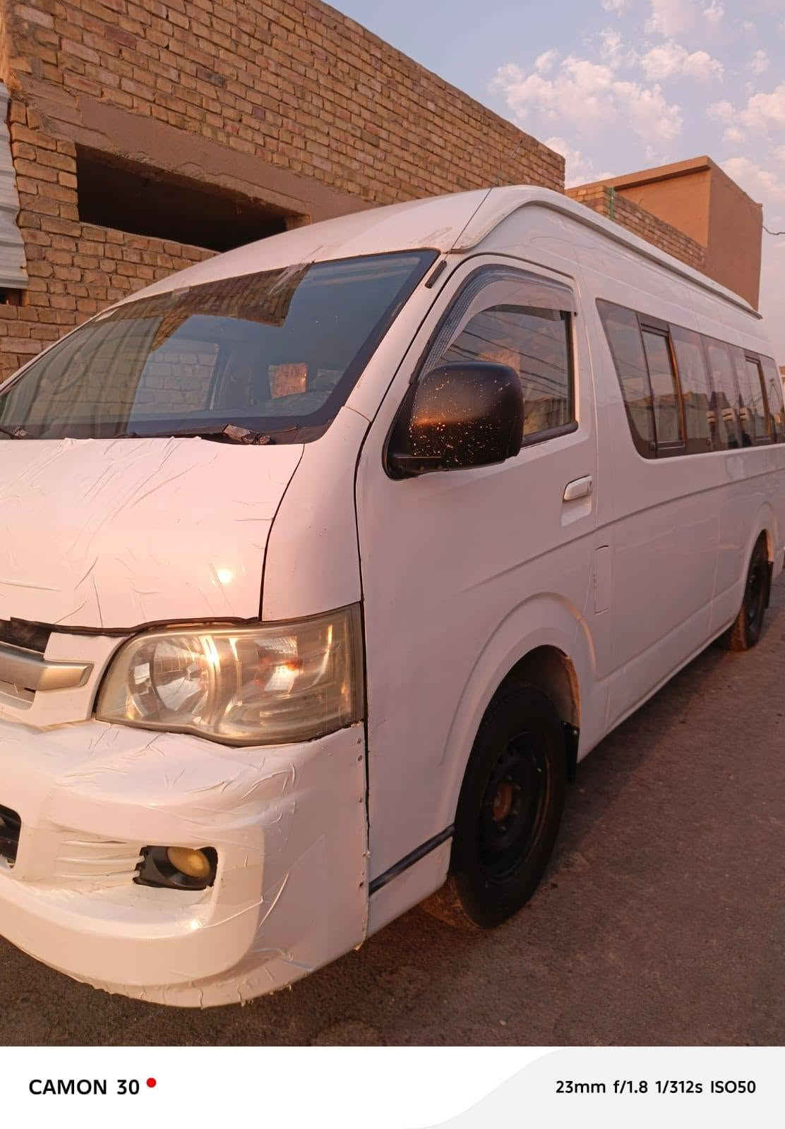سلام عليكم جنبيH2موديل 14  كير مكينة اكسن خير من الله
السيارة مال خط جاهزة  
بسمي  چاملاقات امغلفة 
المكام بغداد احسينيت المعامل 
السعراصل اني مكلف بل نشر 
رقم ***********

نص مكتوب في الصور:
- CAMON 30 23mm f/1.8 1/403s ISO50
- CAMON 30 23mm f/1.8 1/353s ISO50
- CAMON 30  23mm f/1.8 1/193s ISO50
- CAMON 30 23mm f/1.8 1/368s ISO50
- CAMON 30 23mm f/1.8 1/188s ISO50
- CAMON 30  23mm f/1.8 1/312s ISO50