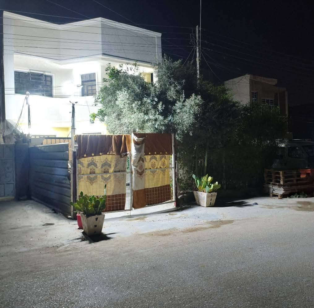 للاستفسار
***********
***********

