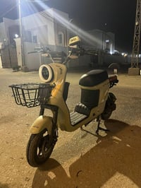 R9 • دراجة شحن • ٥ بطاريات