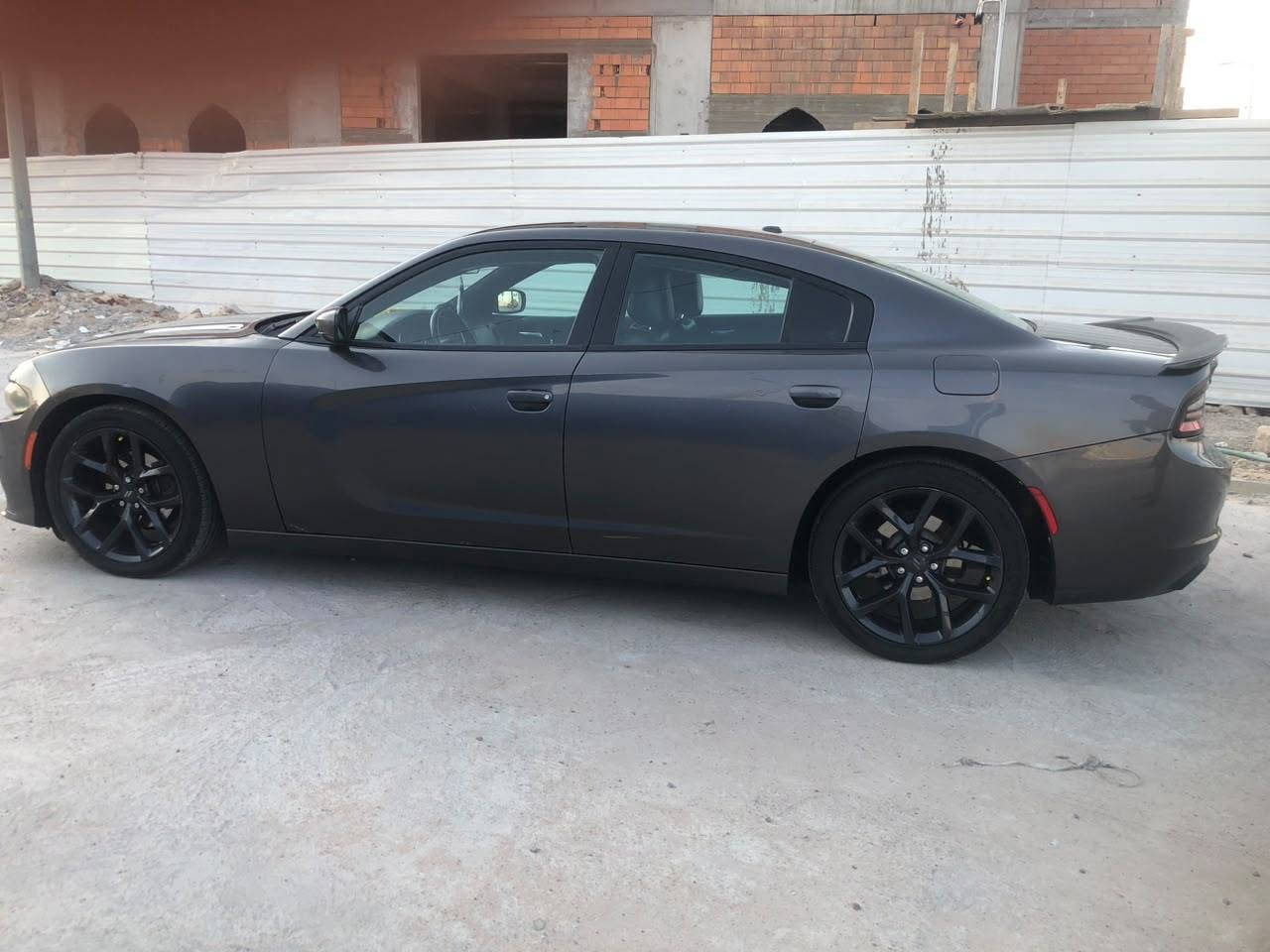 السلام عليكم
 جارجر 2021 اصل
نص فول
 وارد امريكي
 6 سلندر SXT
ضررها كلش بسيط فقط الجاملغ مرجع بارد

لا مشتغله خط ولا شي استعمال شخصي فقط 
كير مكينه كله كفاله تبريد ثلج تايراتها تنضيف رقم أربيل سنويه ل 2027

 سعر 190 بيها مجال بسيط حك الجية مكاني البصرة الزبير
*********** البصرة, العراق
