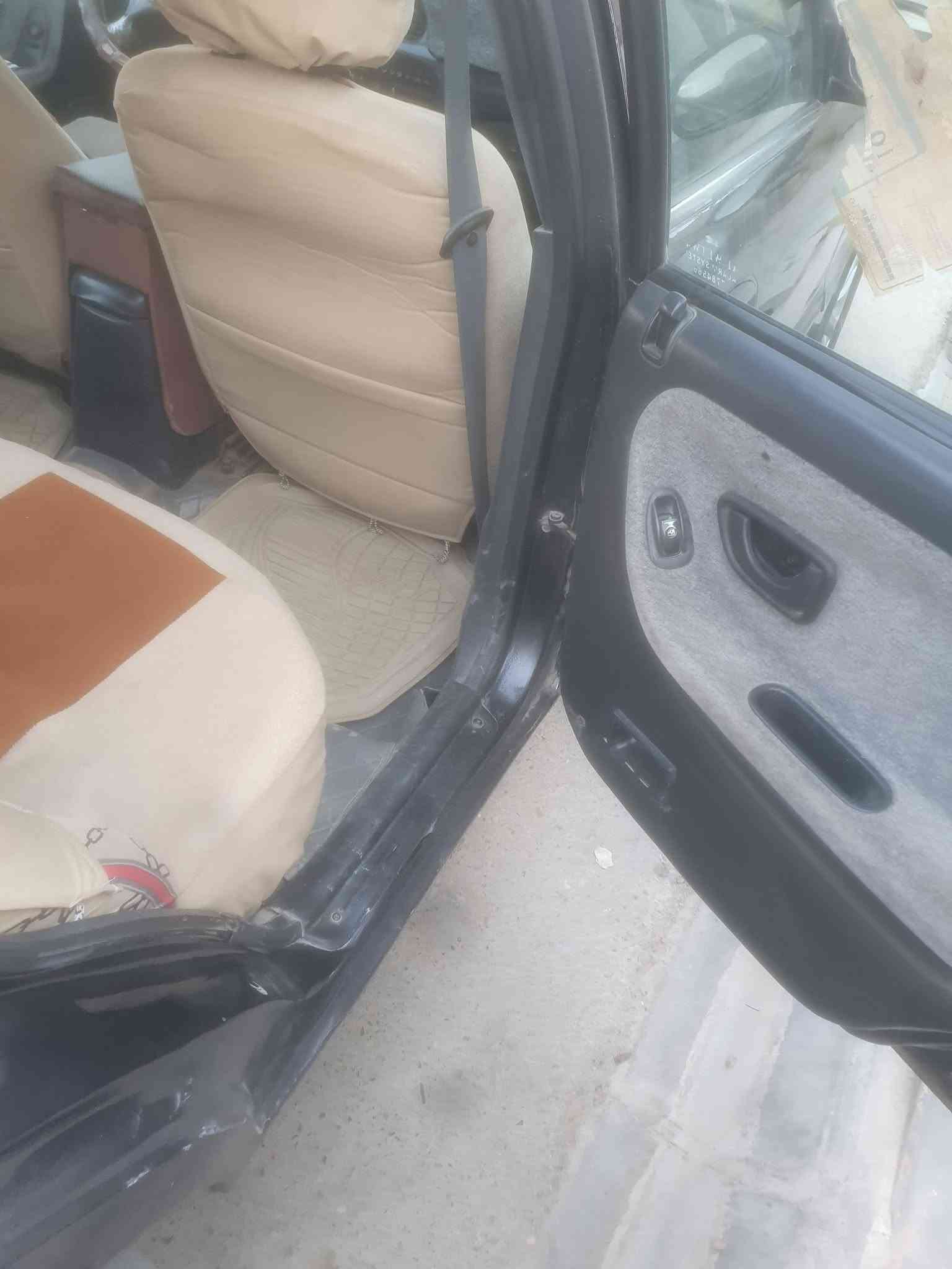 سوناتا2اوتو موديل95 رقم بغداد انكليزي بأسمي سعره 43 رقم الهاتف ***********
