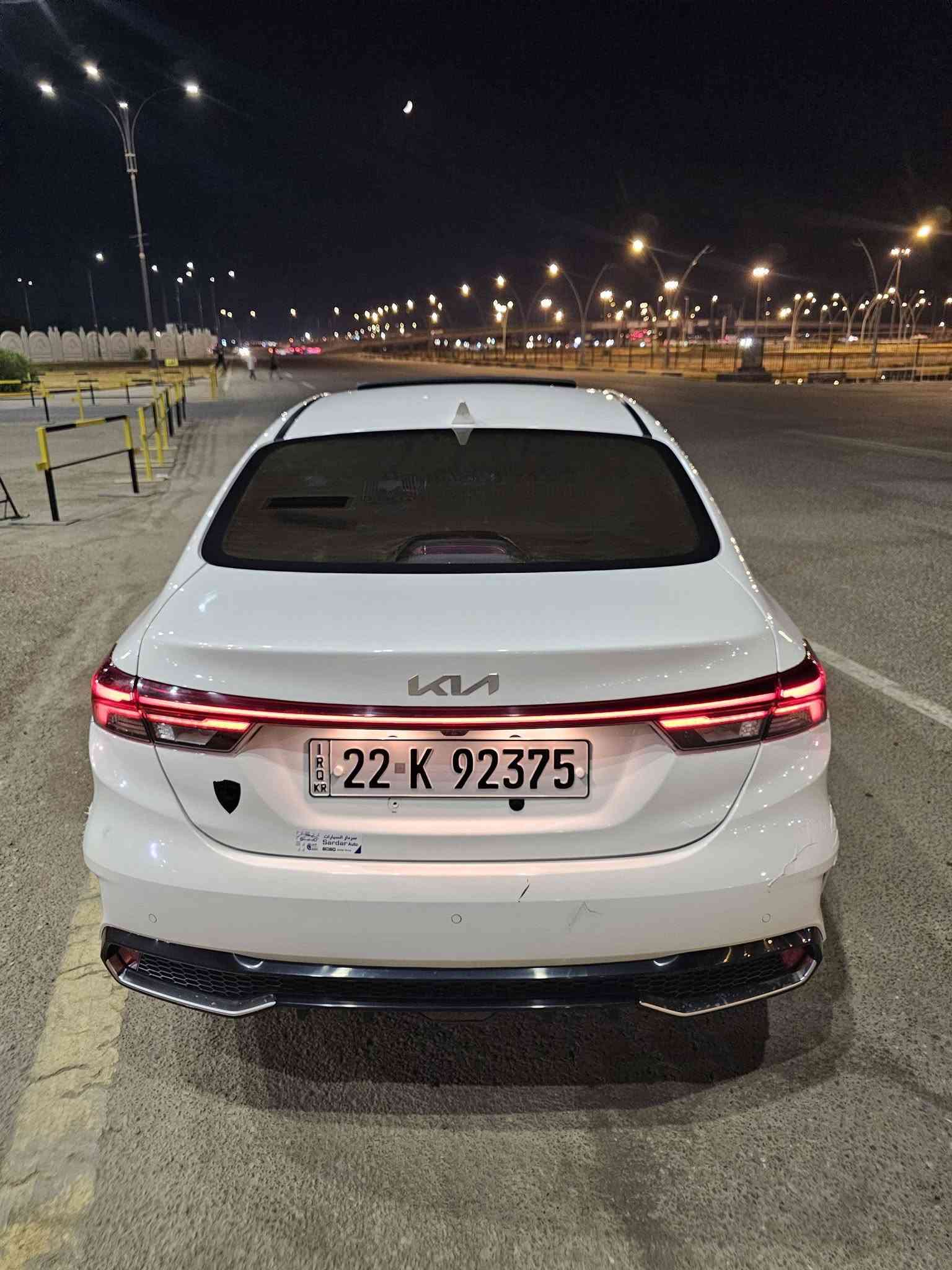 السلام عليكم 
كيا 3 كي
مديل :2024 
كفاله 
ماشيه : 41,000
تخم تاير جديد 
فول مواصفات 1/1
ابسم : شريكه شيروان تحويل وكاله
العنوان : البصره 
السعر : 137$ وبيه مجال 
رقم النقال : ***********
