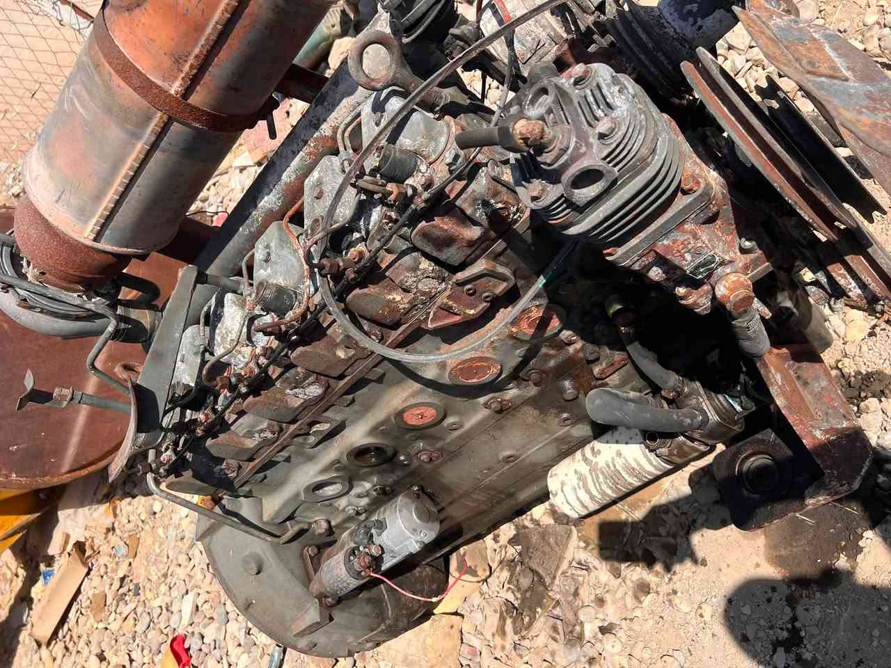 سلام عليكم—
محرك للبيع—حجم 936  شرط الفحص 
مع گير للبيع       أسعار مناسبة جداً 
الاستفسار او التصال 
***********
