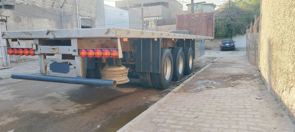 السلام عليكم للبيع طول 12 ونص وزن.وره  راس التك 15 طن دناكير 14 مربع كهربائيات تانكي مي مطبخ ثلاجه
جاهزه للعمل السعر 60 وبيها مجال بسيط جدا حك الجيه للأستفسار ***********
