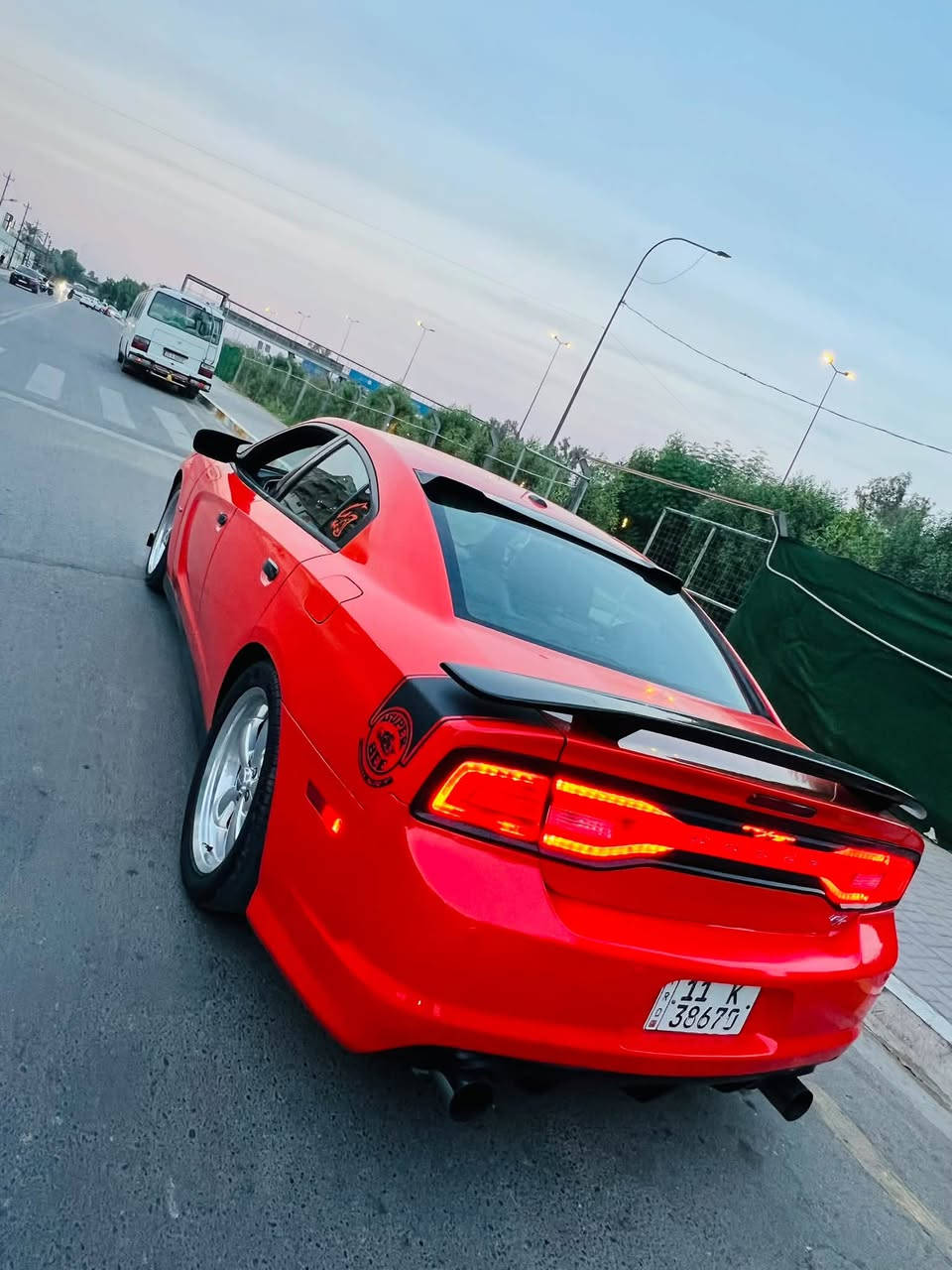 V8 ٥٧٠٠ • ٢٠١٣ • فول عده