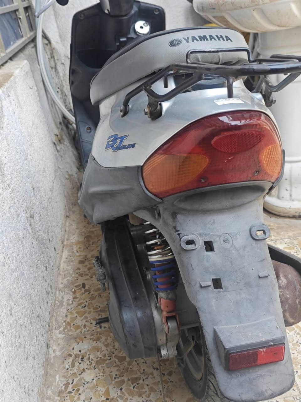 سلام عليكم دراجه يوماها 9زروف للبيع ما مفتوحه السعر 550وبيه مجال قليل ***********
