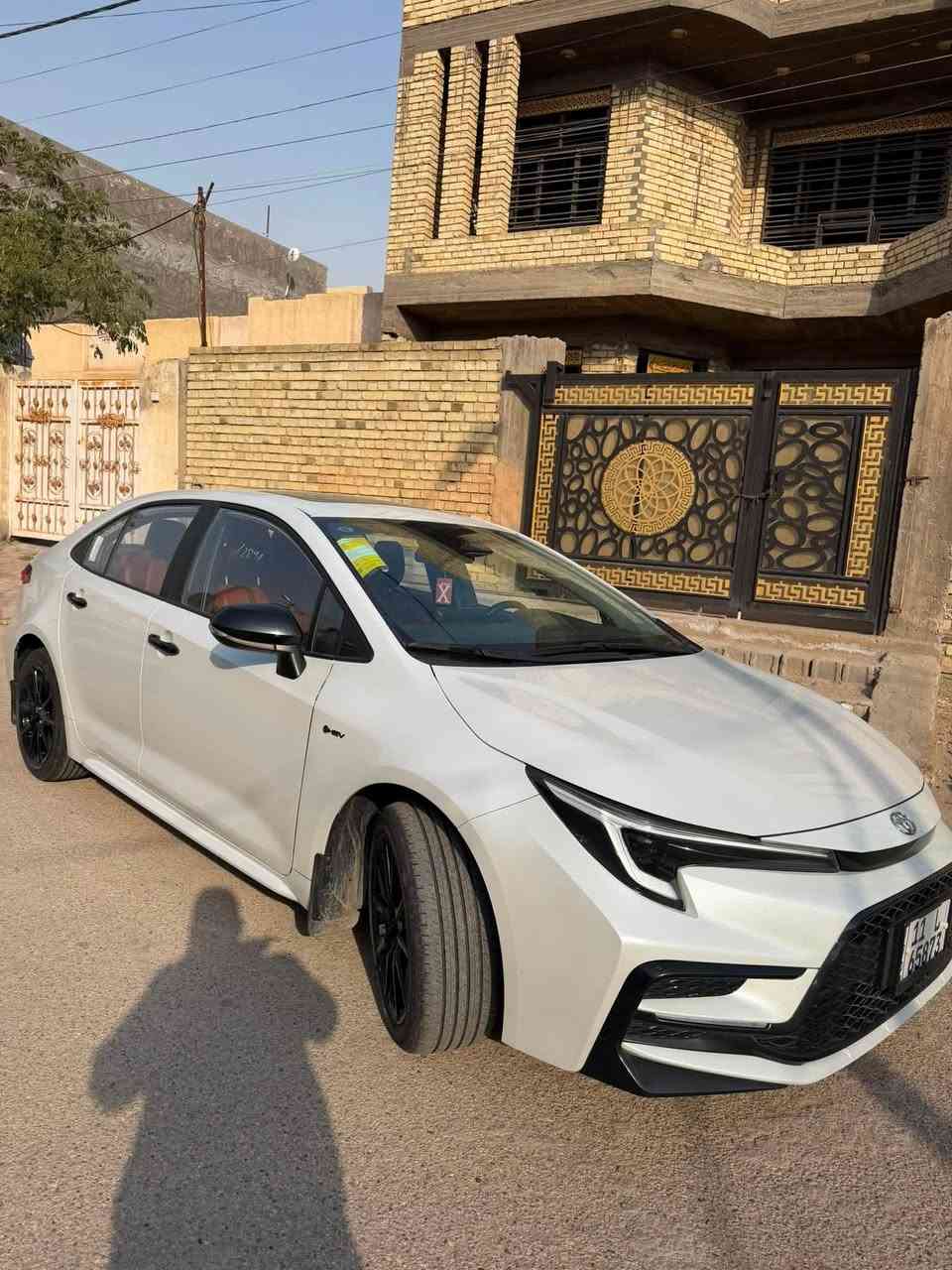 السلام عليكم كورلا هايبرد 2025 الشكل الامريكي الفئه (S) فول مواصفات تحكم ستيرن شاشه كامره داخل احمر  تبريد قطعتين السياره ماشيه 55 الف كم السياره كفاله عامه ماعدا الدعاميه الخلفيه صار بيها شك وصلحتها السياره بأسمي تحويل مباشر السعر (153) وبيها مجال للاستفسار اتصل ع الرقم ***********
