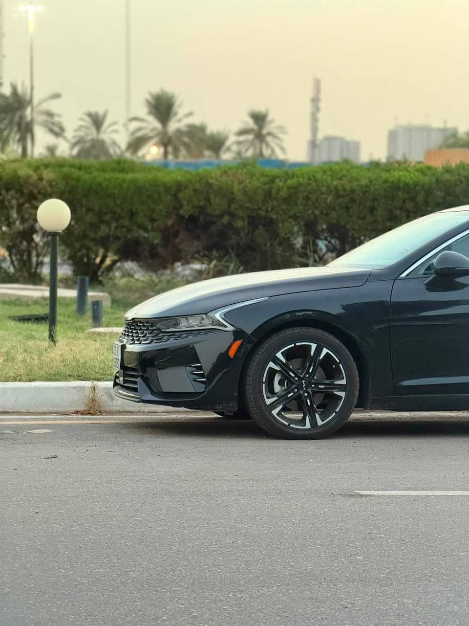مراوس ب اوبامه
كيا K5 2024 Ex full 1/1

اعلى مواصفات بالكي فايف Ex شنو اللي ابالك بيها

 ماشيه 25 mi

بانوراما 

شاشه كبيره (كار بلي ..اندرويد اوتو)

داخل صاج فقط يجي بل ex

شحن لاسلكي 

هاند بريك بصمه 

اوتو هولد 

حساس امامي

حساس خلفي

كاميره امامي خلفي جانبي (4كاميرات) 360 درجه

كشنات جلد 

كشنات خزن ميموري

كشنات تدفئه تبريد 

رادار (امامي ... خلفي... جانبي)

قياده ذاتيه

درايف مود (4 وضعيات قيادة)

سماعات ماركة (bose) *صوت رهيب

صندوق ذكي 

دخول ذكي وعلامه ترحيب بلشاشات 

لايت 4 عدسات 

وبك لايت متصل 

مري قلاب مع الرجوع للخلف + مري شفط

وبعد هواي مواصفات 

***********
