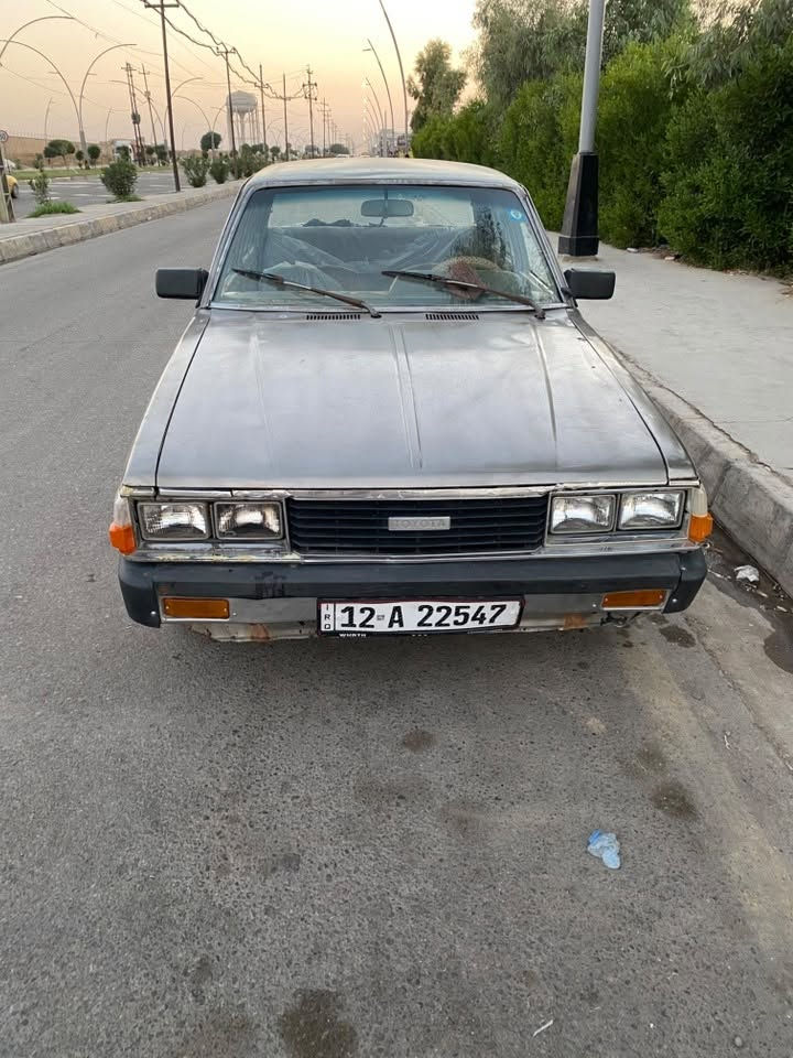 كرونة موديل 81كير نضيف المحرك بداية نفخ
رقم دولي جديد وسنوية وهزة جديدة باسمي شرط التحويل 

السعر 25المكان موصل الجانب الايمن

رقم الهاتف ***********
