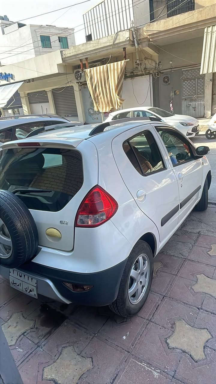 جيلي ٢٠١٤ 
گير توماتيك 
٤ جام كارةبا 
 جاملغ سةياق و نيو بونيت بوياغة 
تةبريد سارد و گةرم ييش دةكا
سةنةوي و هةزةي بةسةر جوة 
 شوين هةولير 
***********
واتس اب 
سعر ٤٨  مةجالةكي كةم أربيل, العراق
