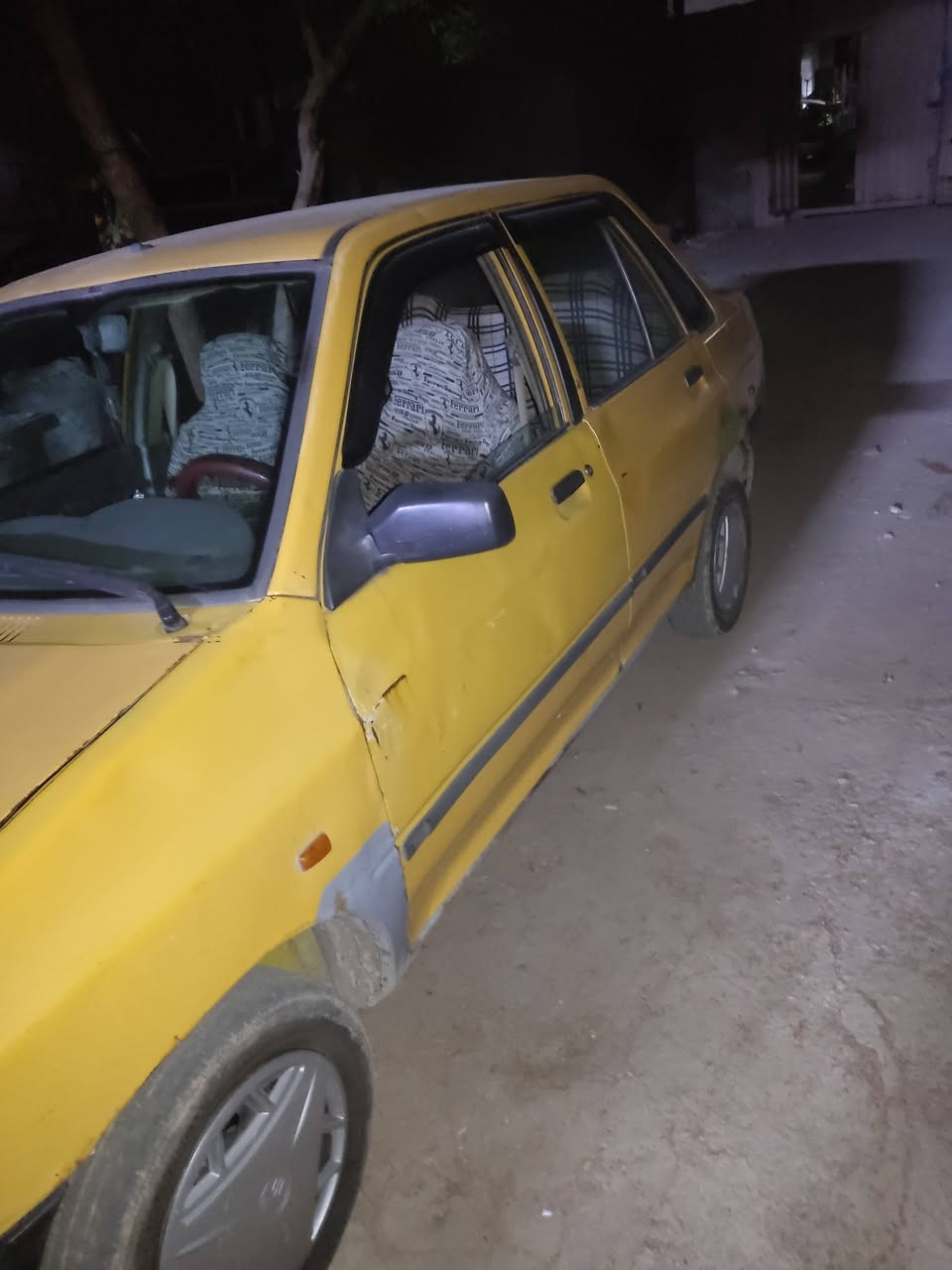 سايبه موديل ٢٠١٢ للبيع ب١٦ وبيه مجال بسيط كير محرك كفاله 
***********
ما متواجد على الفيس
