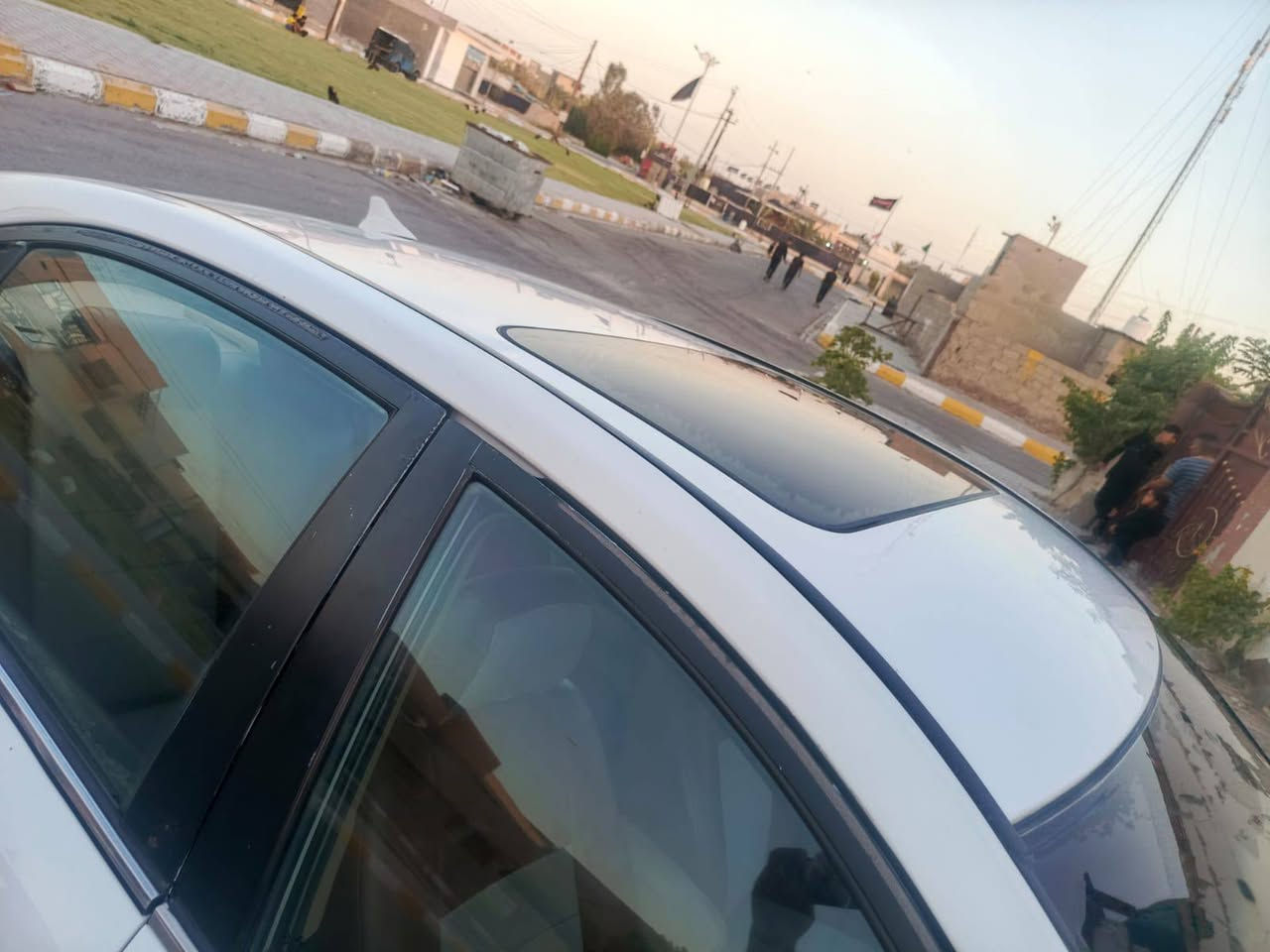 سلام عليكم ورحمة الله وبركاتة 
سوناته 2010خليجيه مكينه 2400
فول سيارة 🚗جاهزه من لاخير
رقم بغداد لاماني ممنتهيه بسمي
السيارة مصبوغه حزام جماليه
بيهه جاملغ بي شبر فقط 
مكانه واسط الزبيديه السعر 105قفل اتصال اتصال فقط
***********
