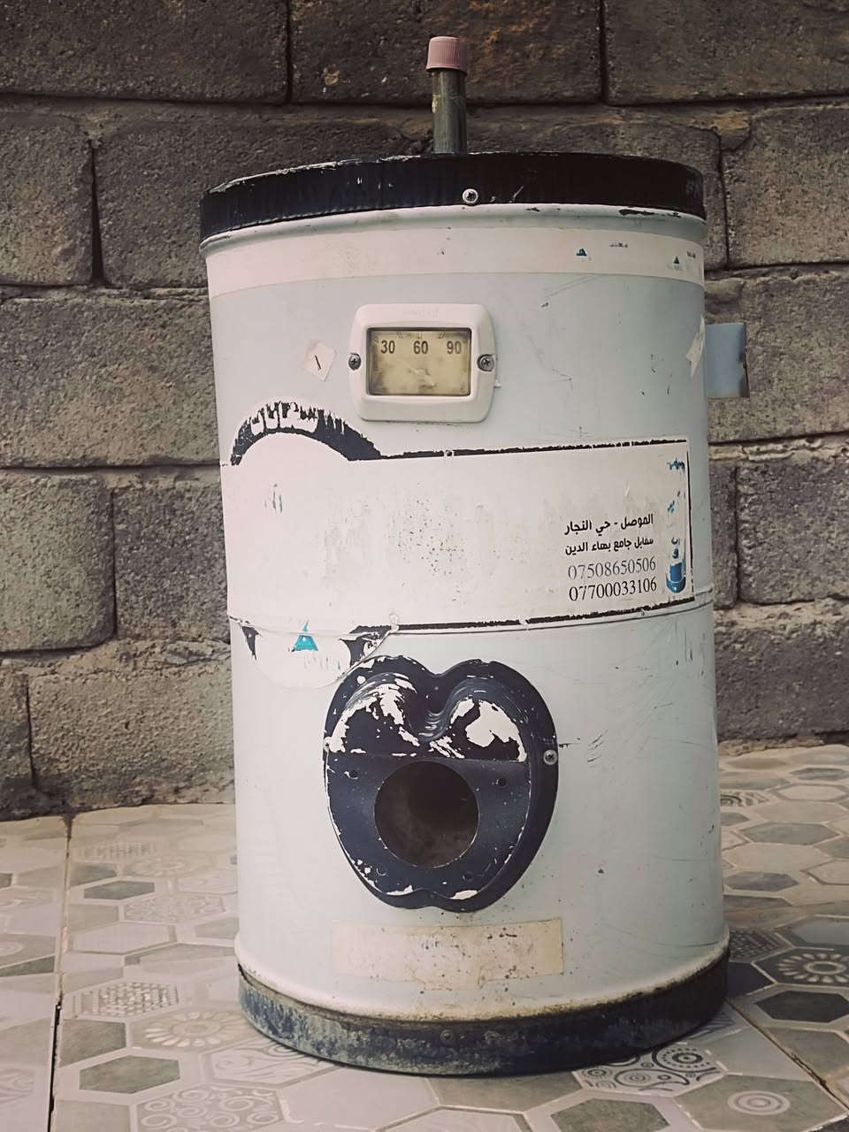 شواية صغيرة 40×70 • ميز ثقيل 60×120 • كيزر جديد 60×40
