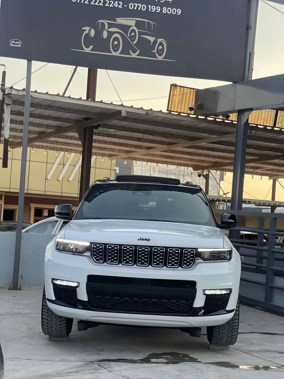 ‎jeep grand cherokee summit
سعر ٣٨٥ ورقه 

جيب سومت 2024

اعلئ فئة بلجيب 
 للبيع | جيب جراند شيروكي 2024 Summit (دفع رباعي 4X4) 

📄 الحالة: — بدون صبخ

• الفئة: Summit (فئة القمة بالفخامة) 👑

• المحرك:V8 5.7 💪
• نظام الدفع: رباعي 4X4

‎✨ أهم المواصفات والتجهيزات:

🔹 الفخامة والراحة:

• مقاعد جلد فاخرة مع تدليك 

• مقاعد أمامية مدفأة ومبردة 🔥❄️

 • نظام تعليق هوائي (جكات)
 • رادار أمامي + مانع تصادم
 • قيادة ذاتية بالمُنحنيات
 • تحذير الخروج عن المسار
 • تحذير النقطة العمياء
 • تحذير التقاطعات وتجاوز السرعة
 • نظام استشعار تعب السائق مع توقف تلقائي
 • رؤية ليلية + تصوير حراري
‏ • Head-Up Display (عرض المعلومات على الزجاج الأمامي)
 • 4 كاميرات خارجية مع بخاخات تنظيف
 • كاميرا داخلية
 • شاشات:
 • شاشة رئيسية 10.1 إنج
 • شاشة للراكب الأمامي
 • لوحة عدادات رقمية 12 إنج
 • نظام GPS + عرض الخرائط على لوحة القيادة
 • نظام صوت McIntosh مع 19 سماعة
 • شاحن موبايل لاسلكي
 • إنارة داخلية محيطية LED متعددة الألوان
 • مقاعد جلد طبيعي فاخر مع تطعيم خشب طبيعي
 • مقاعد أمامية كهربائية مع ذاكرة + مساج
 • تبريد وتدفئة للمقاعد الأمامية والخلفية
 • ستائر خلفية
 • مكيف خلفي (3 مناطق) مع تحكم مستقل
 • تشغيل عن بعد
 • دخول ذكي + بصمة 5 أبواب
 • صندوق خلفي كهربائي + فتح بحركة القدم
 • مرايا تعتيم ذاتي + طي كهربائي
 • تدفئة مقود
 • حساسات أمامية وخلفية
 • مانع تصادم خلفي
 • جنوط قياس 21 إنج
 • سقف بانوراما
 • تخم تاير جديد
بعد هوايه مواصفات 

***********

#jeep #grandcherokee #summit #2024
