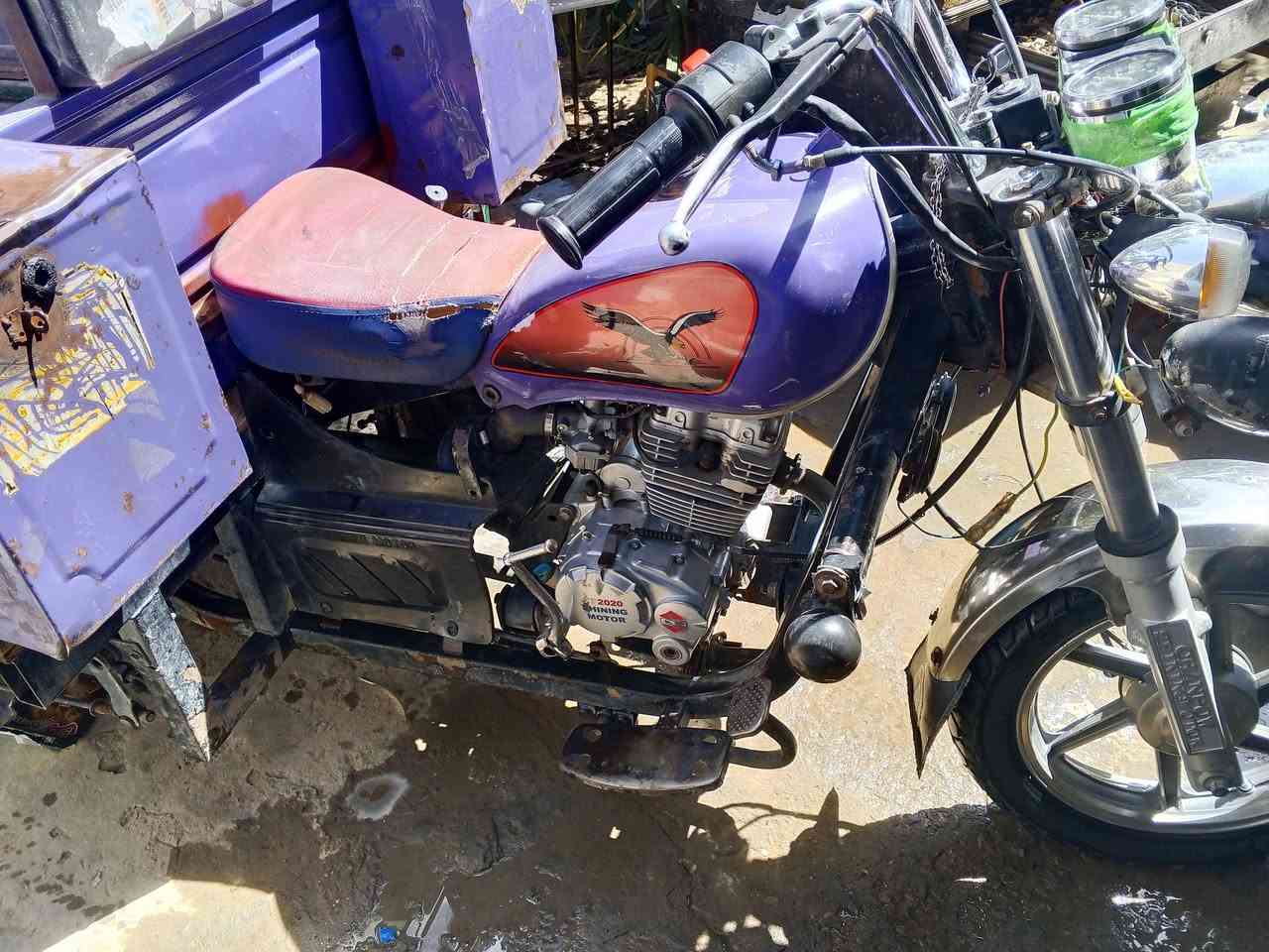 سلام عليكم ستوته لبيع موديل 20. نضيفه خير من لله محرك خير من لله اوراق اصوليه مكاني واسط صويره السعر مليون 100 وبهيه مجال قليل  *********** رقم
