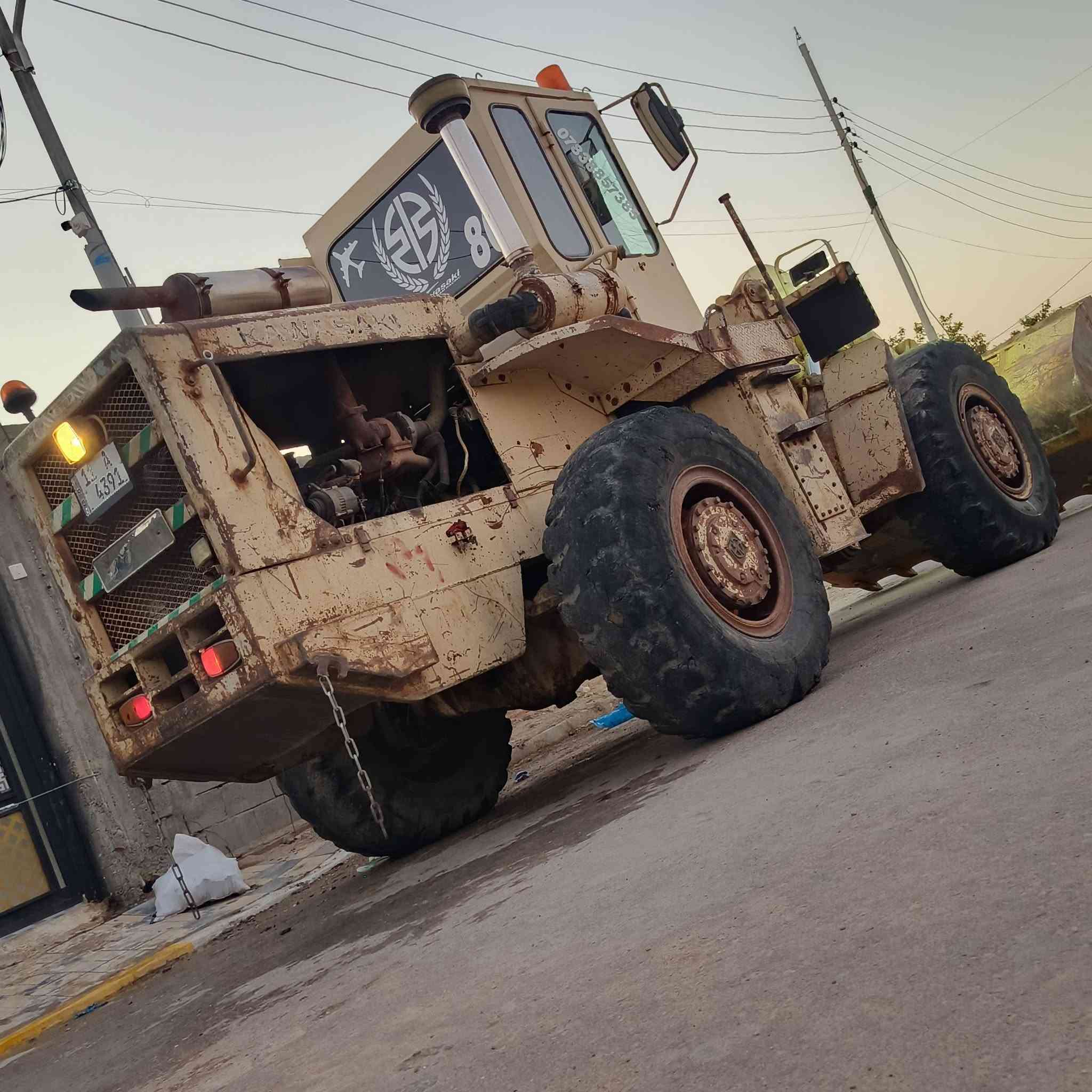 شفل للبيع صحراوي موديل ٨٦رقم بغداد انكليزي بسمي جاهز عل فحص راديتر جديده كهربايات كيله كير تركم محرك اكسنات فول ***********

نص مكتوب في الصور:
- ***********
- ***********