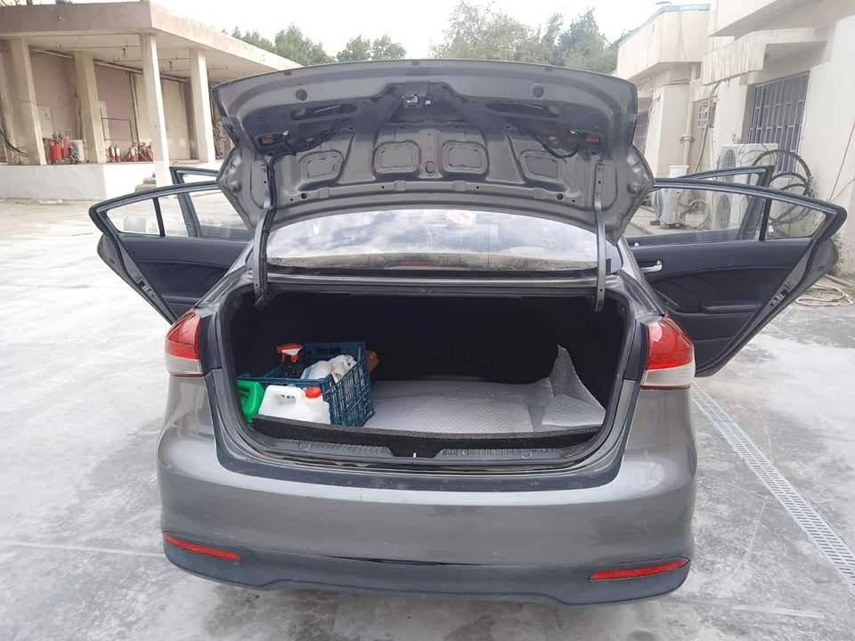 سيراتو 2018 وارد خليجي
ماشية 92
مصبوغ فقط الهلال الخلفي 
محرك وگير مكفول 
***********
