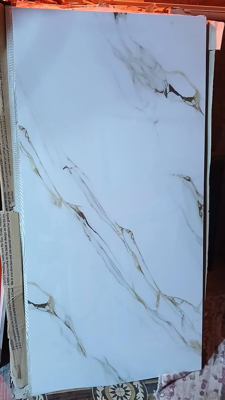 سيراميك بورسلين • طول متر • ٤٠×٤٠