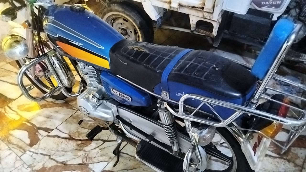 سلام عليكم دراجه بارت 23  اوراق اصولي 
كهربائيات جاهزه 
المحرك مكفول ممفتوح 
دراجه كلش حلوه 
مكفوله كفاله عامه 
كلش حلوه الاستفسار *********** وخادم لشرايه
