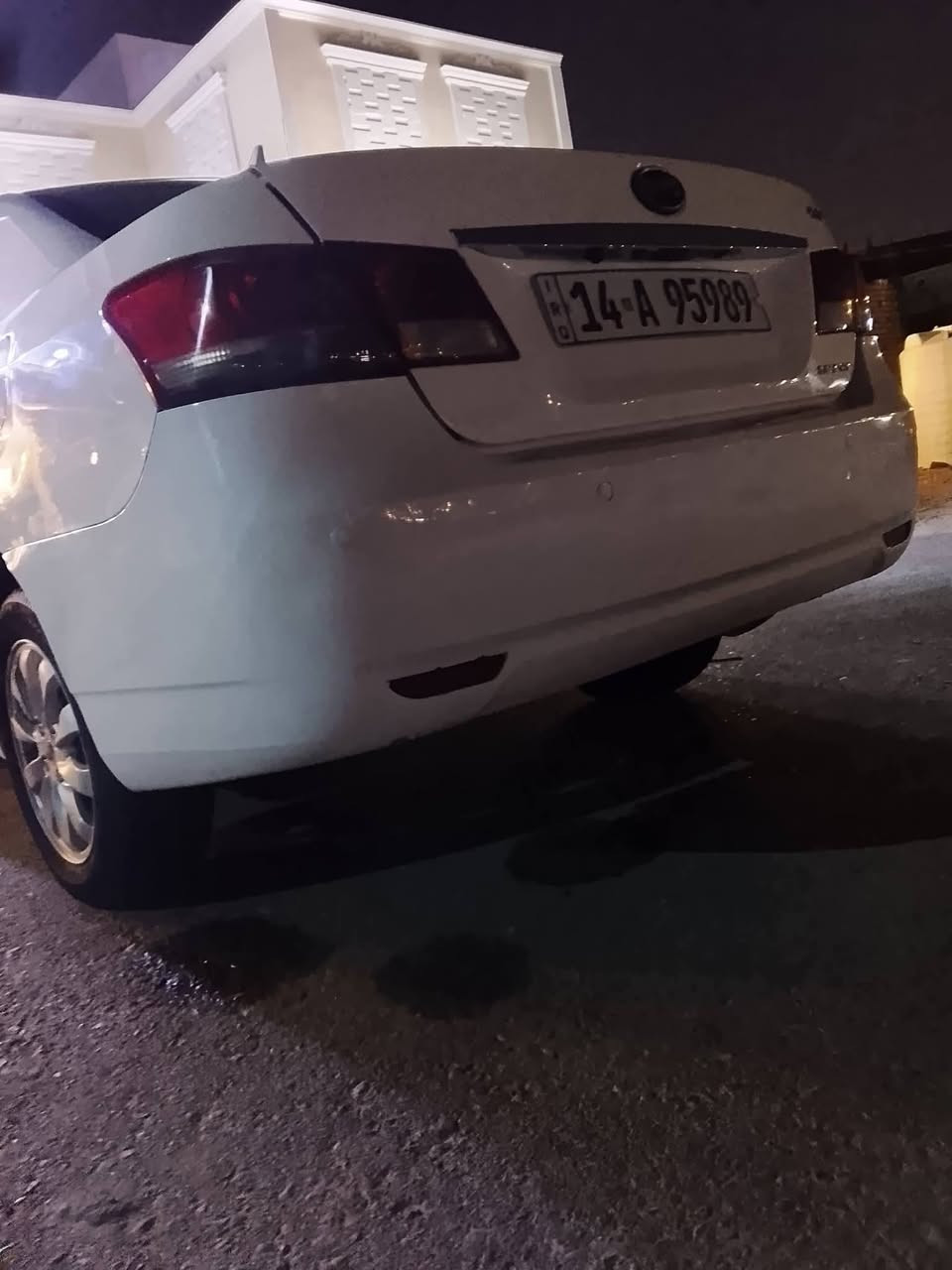 للبيع BYD بي واي دي بصمه السياره  2016
محورة مكينة وكير كورلا بيكاجو اوتوماتيك
السيارة بيها عطل بالمكينة ما جاي صعد دهن 
باقي السيارة شرط: كير كورلا نضيف، تبريد، كهرباء، حدادة
السعر: 45 وبيها مجال 
المكان: البصرة - حي بغداد 

الرقم ***********
