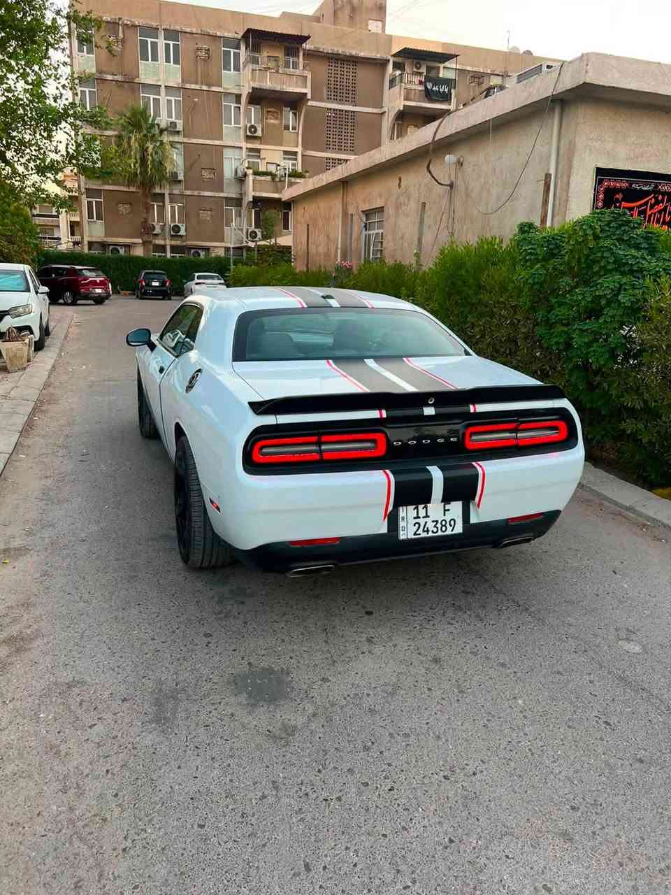سلام عليكم جالنجر موديل 19 بيها جاملغ وبنيد وبيها قطعتين كلير من امريكه محرك سته سلندر  كفاله مكاني بغداد للستفسار ***********السعر 127 $
