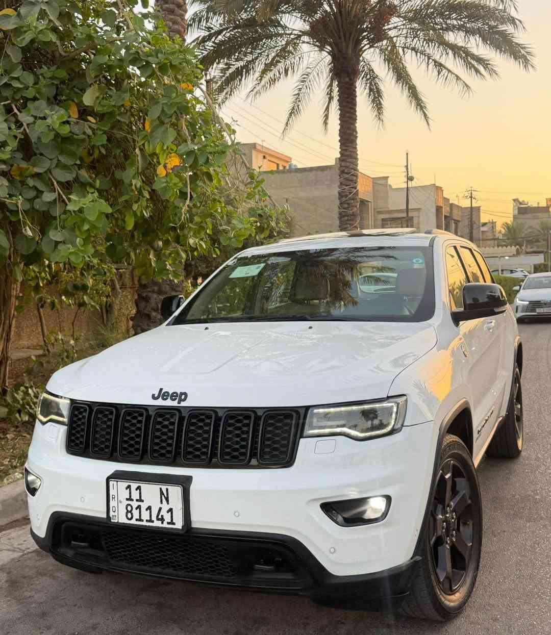 للبيع جيب كراند شيروكي بلاك توب
 2019 هارلم خليجي  كفاله عامة (بارد 4 اصابع بالباب الخلفي ) 
محرك 6 سلندر بساتم 14 
سلايد
سيستم صوت
بجم زنون
ويل 20 
شاشة بلاديه 12 انج
كشنات جلد 
قطعتين تبريد 
بقية مواصفات المتد المعروفة 
محرك كير حدادية تبريد كله جديد 
رقم بغداد دولي باسمي تحويل مباشر السعر 23.000$ بيها مجال بسيط مكان السيارة بغداد السيدية *********** بغداد, العراق
