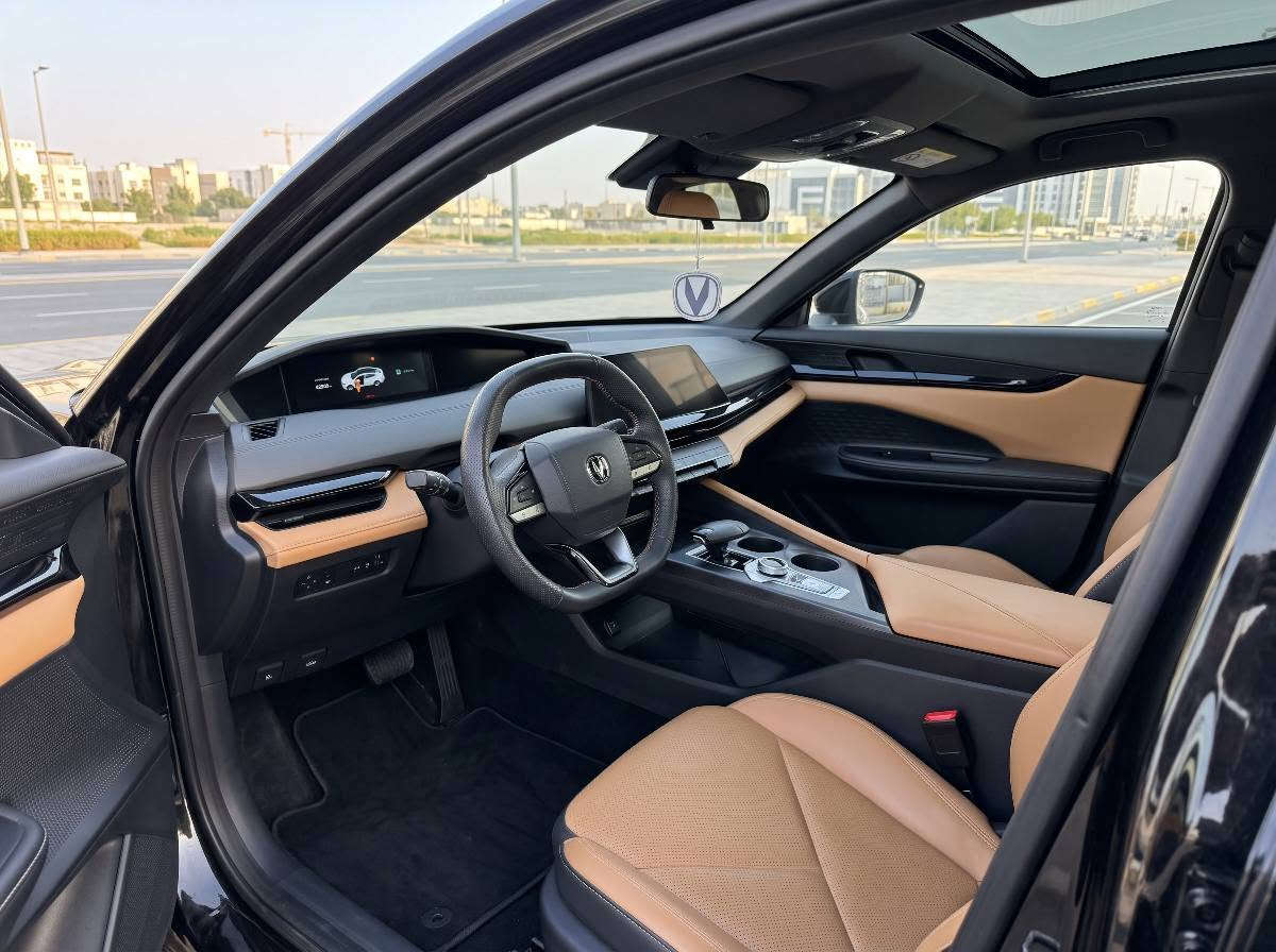 چانگان یونی ڤی ٢٠٢٤ (Changan UNI-V 2024)
ڕەنگ: نیلی تۆخ
​مواسەفات: فوول مواسەفات
​شاشە و کۆنترۆڵ: شاشە گەورە، گێچ ئەلیکترۆنی، گێڕ ئەلیکترۆنی
​کوشین و سەقف: پانۆراما، کوشین جلد، کوشین سارد
​سیستەمی سەلامەتی: کامێرای ٣٦٠ پلە، ڕاداری پێشەوە
​گەڕەنتی: زەمانی شەریکەی البخیت ٤ ساڵی ماوە
​حاڵەتی لاشە: بە شەرت بێ بۆیاخ ، بێ ساردەکوت
​شوێن: هەولێر
​نرخ: 150
​ژمارەی پەیوەندی: *********** أربيل, العراق

