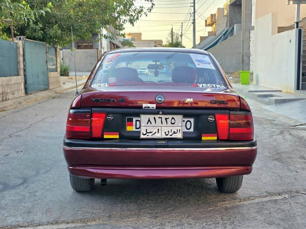 اوبل ڤگترا مودیل۹۲ محرك ۱٨ گیر عادی
مبایل***********🚗***********
کیر محرك بشرط+ بدون ضربە +صدرامامی
 وخلفی جدید داخلها نضیف +کلش کهربائیات
کاملە  بدون نقص +کلیر عام مالجمالیە
سعرها۳٨ بها مجال شرای مکان( جمجمال)
-----------------------------------------------
ئۆپڵ ڤیکترا مۆدێل ۹۲ مەکینە ۱٨ گێڕعادی
گێڕومەکینە بەشەرت بێ لێدراوی
دواو پێشی زۆرتون وتۆڵە بێ مسروفە
کارەبایی هەموو ئیشەکات بەشەرت
سعری ۳٨ معاملە شوێن چمچماڵ شمشمل, السليمانية
