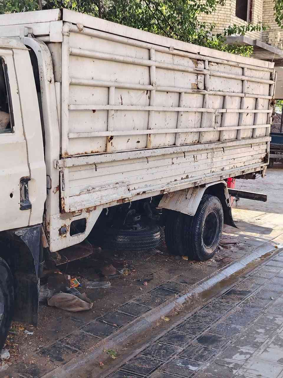 سيارةحمل موديل ٩٣ سنويه ل ٢٧ بيه حصه كاز رقم نجف مكان السيارة كربلاء الحسينيه ملاحضة السيارة محرح تعبان استفسار اكثر اتصال علا الرقم ***********
