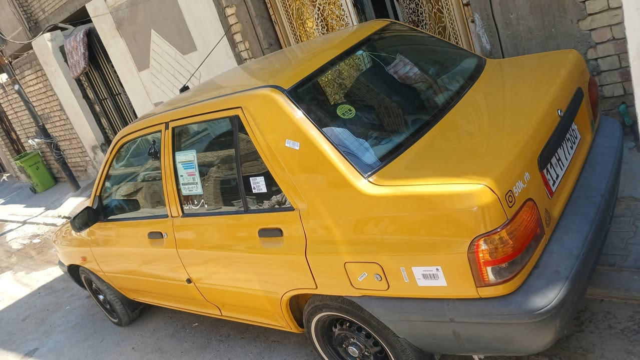 السلام عليكم اخوان سايبه موديل ٢٢ سياره جديده كلش كير مكينه تبريد ثلج وبسمي حتى تكسي ماتشتغل بيها مثل ما واضح بل فيدو السعر ٥٠ الاتصال ***********
