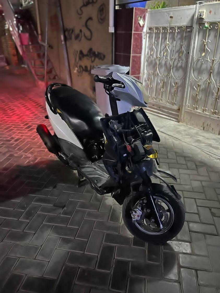 السلام عليكم للبيع درجه جتي ار ميكنه ٥٨ ونص درجه شلع ومعدل نقص بجم سعره ٥٠٠ وبيه مجال مكاني بغداد الشعب رقم بس وتساب ***********
