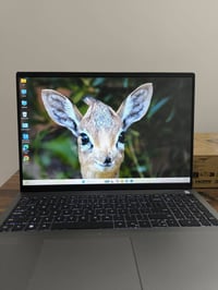 دل Vostro 16بوصة • i7-1260P • رام 16GB