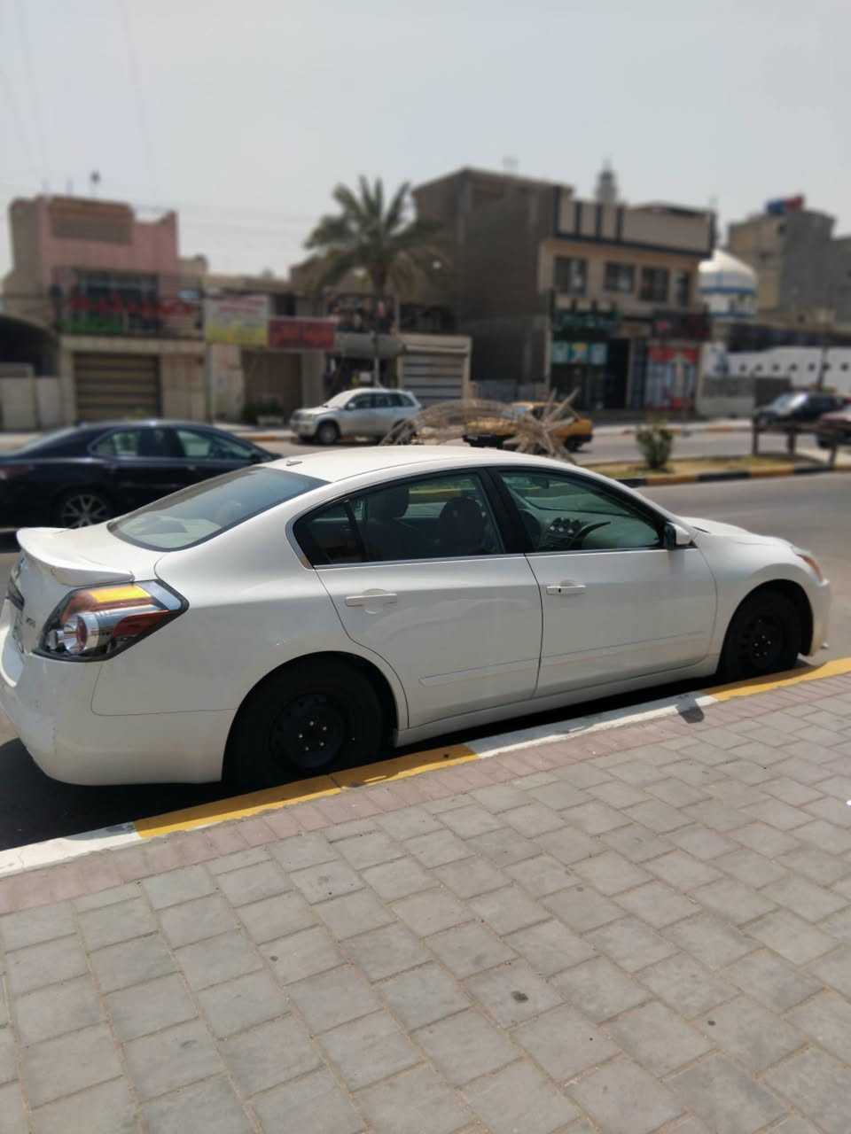 السلام عليكم
نيسان التيما ٢٠١٢ وارد خليجي 
السيارة نظيفة جدا بدون ضربة بدون خدوش
محرك 2.5 لتر 
السيارة صدر جديد وناعمة 
ترايها مال موديل ٢٢ 
شاشة كامرة دوارة خلفية 
ادامة كاملة مسوي للسيارة 
كير ومحرك كفالة عامة 
والسيارة مكفولة من الدعامية للدعامية 
تبريد ثلج داخلها جلد مشمشي بلادي 
السعر ١١٢ 
ورجاءا اخوان كلشي اكو بالسوك معجبك السعر اعبرها وربي يرزقك
ممتواجد عالفيس
اللي يعجبة يتصل هذا رقمي 
***********
