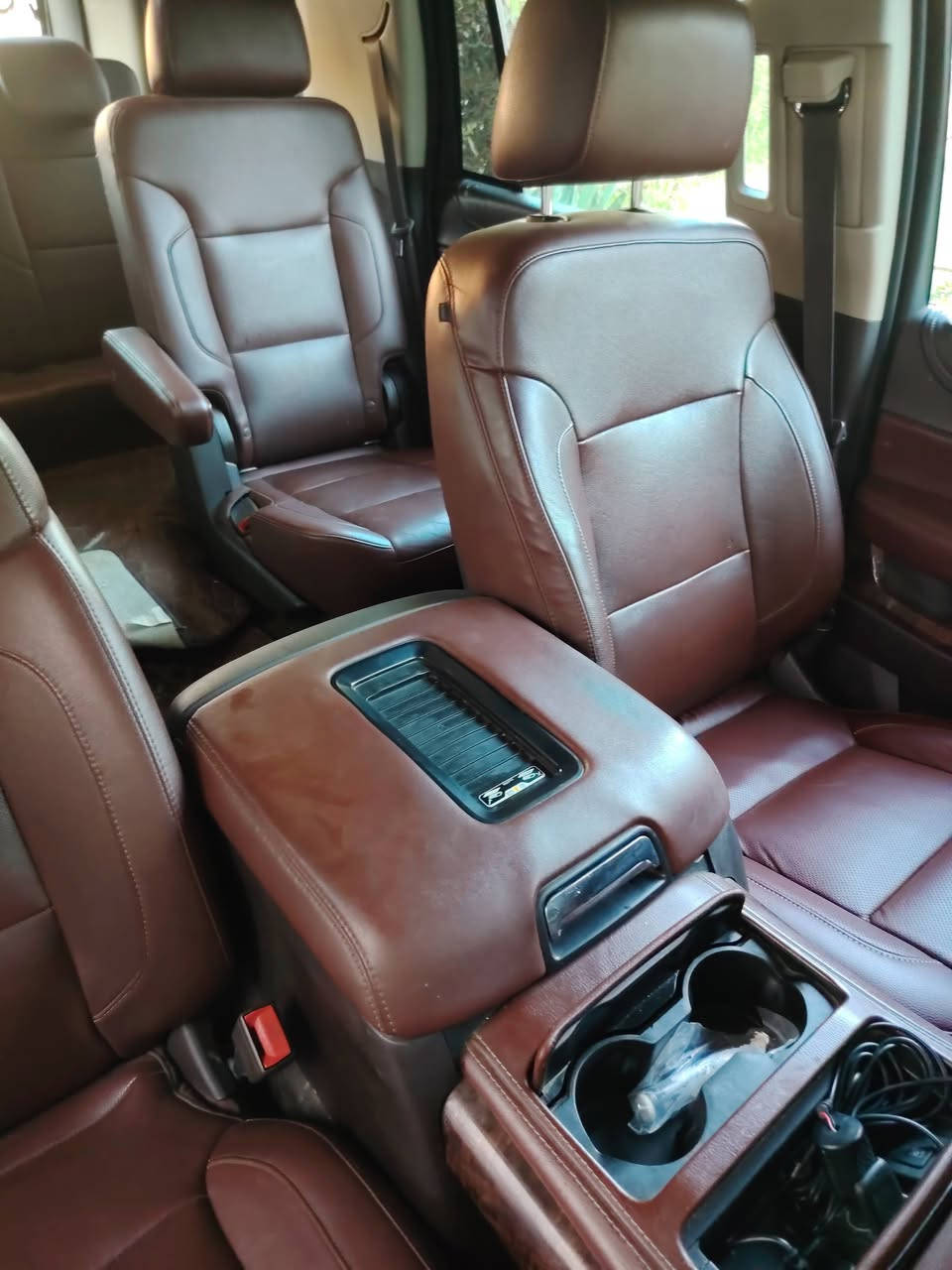 تاهو LTZ 2015 للبيع
السونار مرفق بلمنشور وصور الحادث مرفقه..
رقم بغداد بأسمي... السعر 290$
 للاتصال ***********
