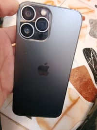 ايفون ١٣ برو ماكس • ٢٥٦ • بلا صفحه