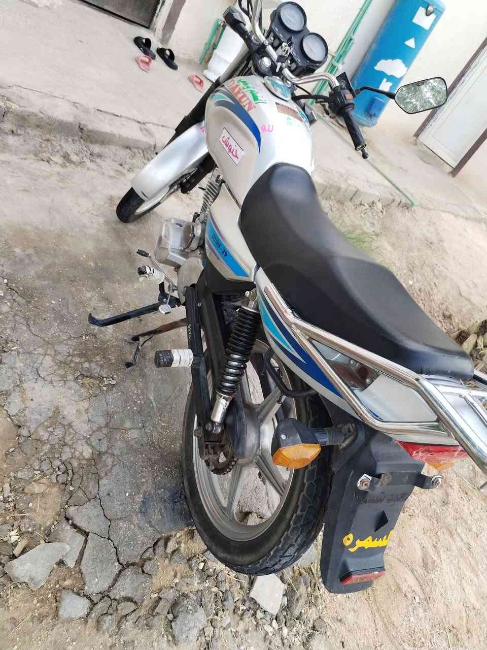 دايون عظم • موديل ٢٢ • ما بيه نقص