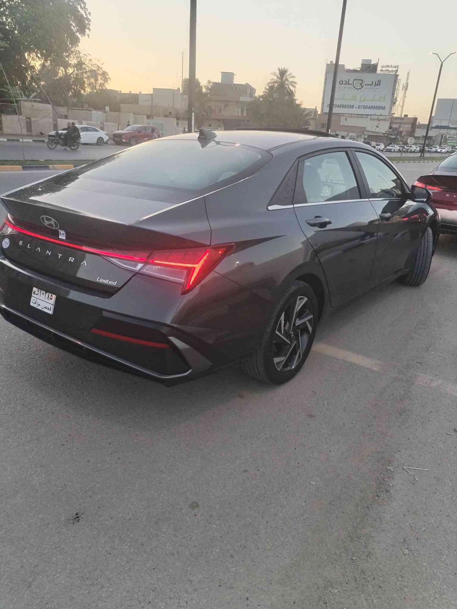 السلام عليكم النترا للبيع موديل ٢٠٢٤ وارد امريكي حادثه بنيد فقط بدون دواخل شرط السونار ماشيه ٣١ فول لمتد كفاله من الشخط ورصعه كير ومكينه كفاله عامه خمس كامرات داخل ابيض ملكي سياره فحص بدون ارقم السعر ١٤٣ وبيه مجال الاستفسار الاتصال على الرقم ***********
