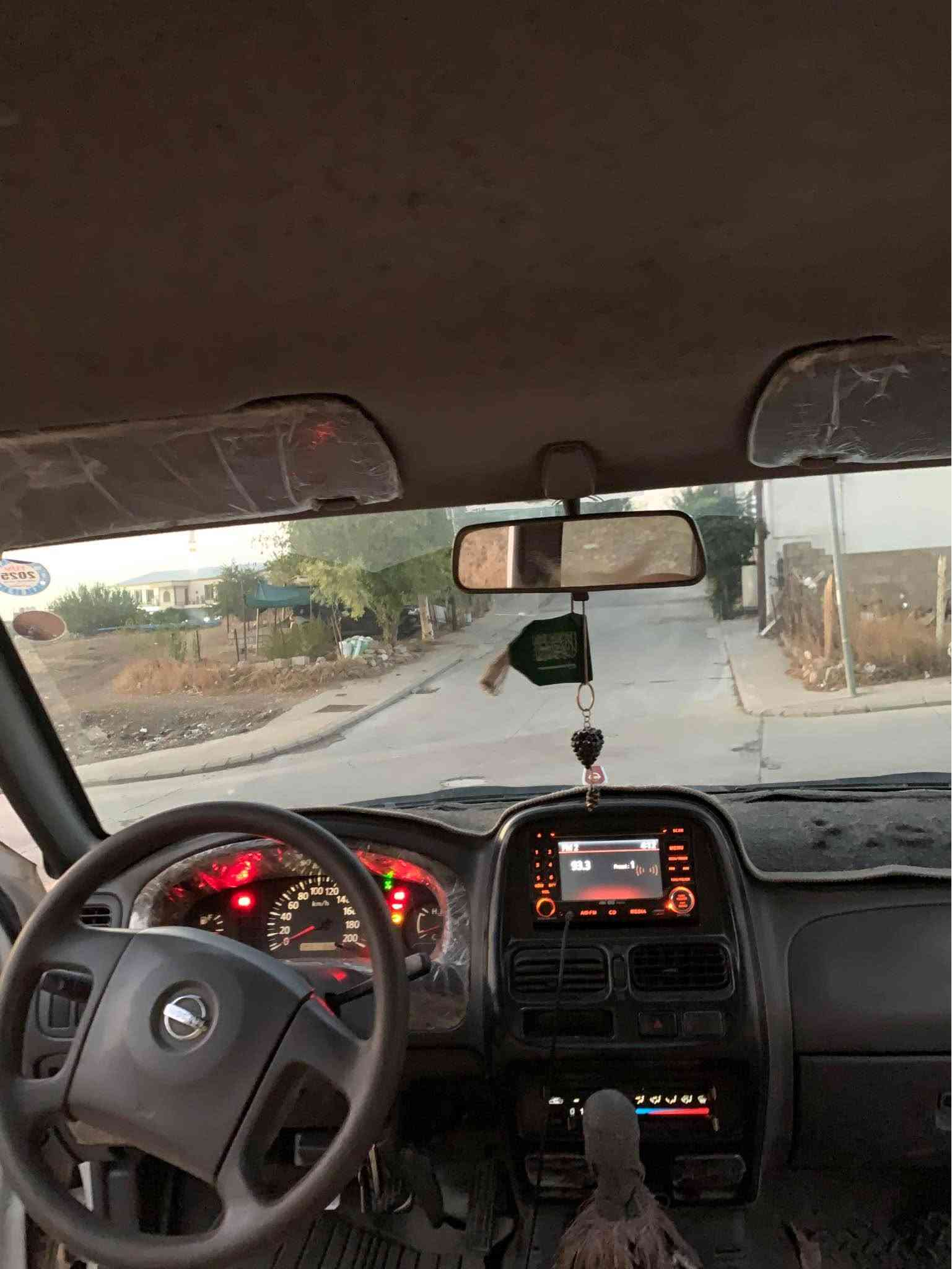 نيسان بيكاب • ٢٠٠٢ • دبل اكسل