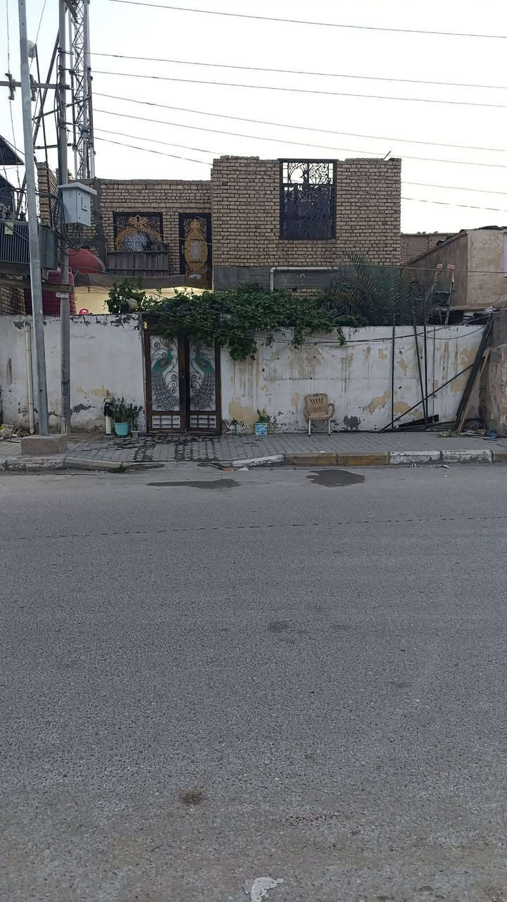 بيت للبيع • حي الشهداء • طابو