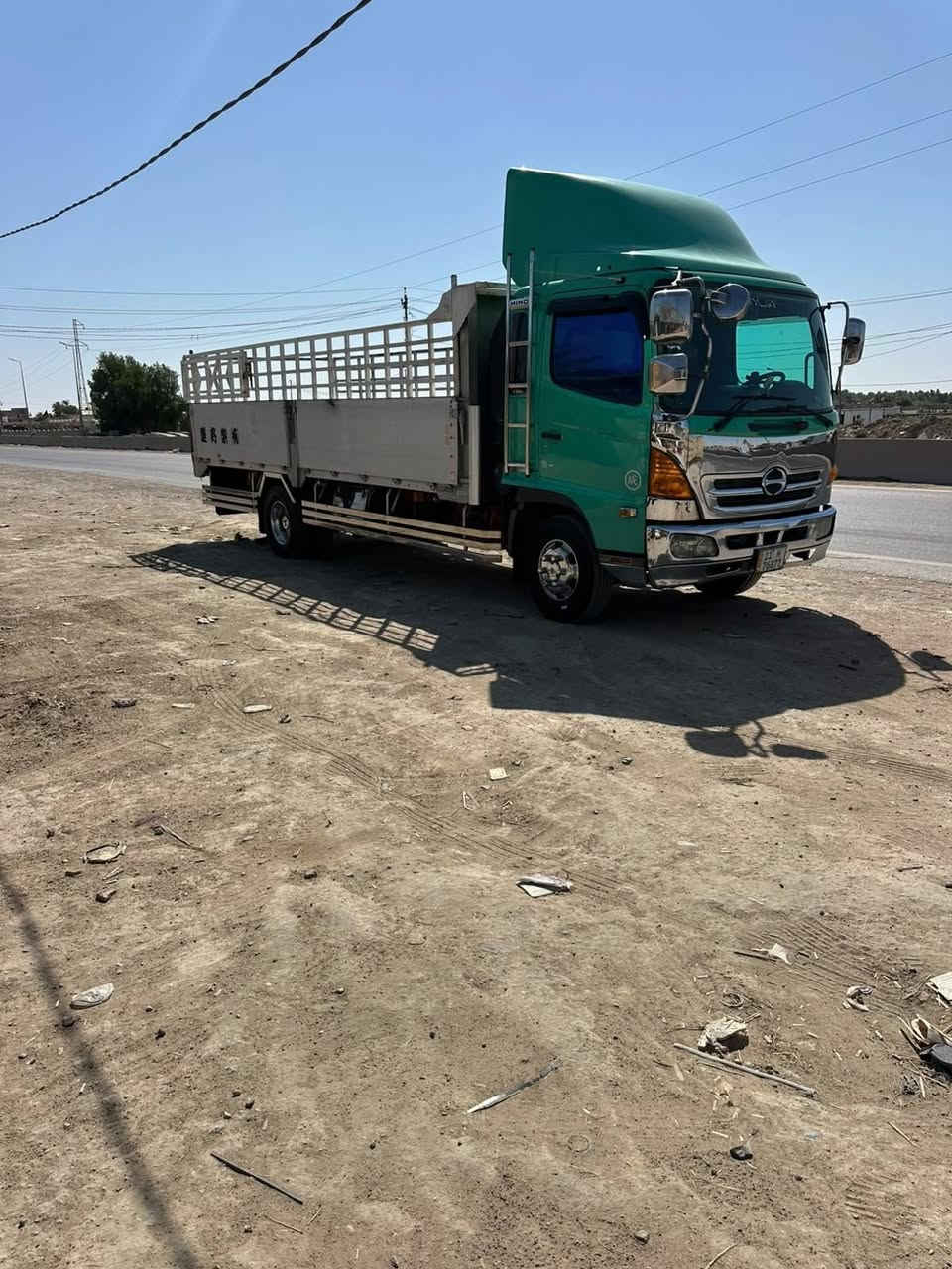 السلام عليكم هينو للبيع
موديل ٢٠٠١ اصل رقم بغداد ب اسمنه
مكينه ٨٠ عادي
مكفوله من كلشي تخم تاير ١٩ ونص الخلفي والأمامي ١٧
طول سته وربع
السعر ٢٧٠ وبيه مجال
الرقم ***********
