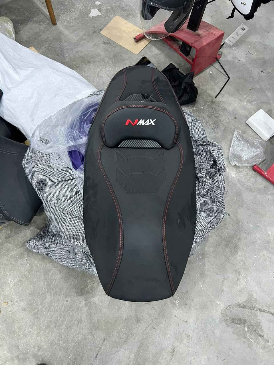 بس واتساب
***********

نص مكتوب في الصور:
- 1
- IWP182 Fuel Injector For Piaggio Vespa Gilera GTS250 GTS300
- MT07
- SATORACING.COM