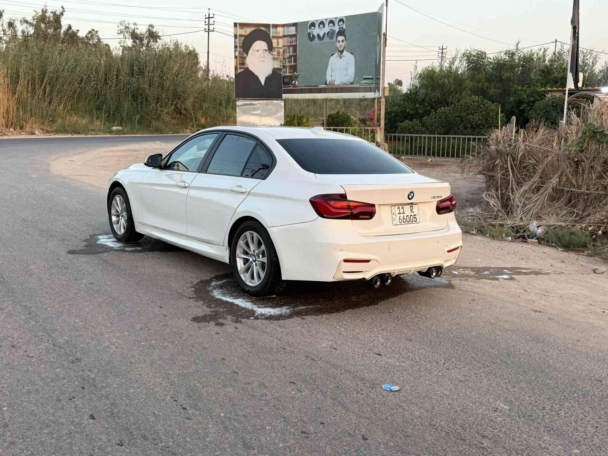 *يا الله*
*للبيع أو مراوس*
*بي ام دبليو 320i موديل 2017 - فول مواصفات الخير* مكينه 4 سلندر توين تيربو
*المواصفات:*
- *الكير + المكينة + الحدادة:* بالشرط
- *التخم تاير:* جديد
- *الداخل:* جديد كلش - كشنات جلد تدفئة + شاشة + كامرة + رادارات
- *الإضافات:* فتحة + سستم صوت + بصمة تشغيل + بصمة أبواب + ترحيب + إشاير بالمراية
- *التبريد:* قطعتين ثلج
- *اللايت:* LED + زنون
- *وهواي مواصفات بعد*
*حالة السيارة:*
- سيارة زيرو تراي
- كلشي شغال بيها
- بيها صبغ: بنيد + هلال خلفي + باب خلفي أثر طخة بسيطة كلش
- *الرقم:* بغداد إنكليزي - تحويل ثاني يوم
*السعر:* 135 ورقة $ وبيها شي قليل كلش
*المكان:* بابل - الحلة - أبو غرق
*للاستفسار:* ***********
