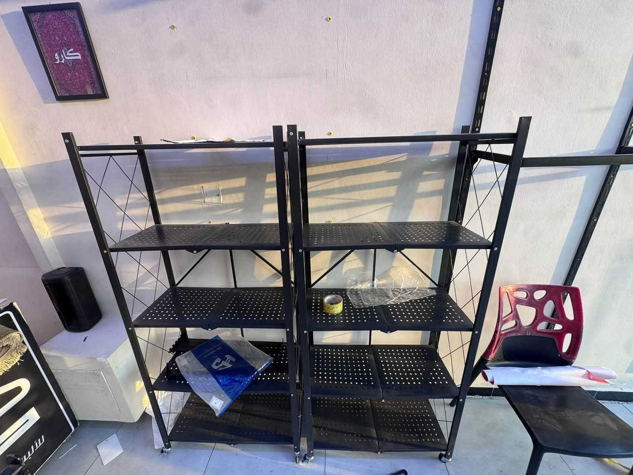 سجج وميز تعلاكه وسطي ابو الجهتين وميز جرارت ورفوف عدد2 وملكيانات عدد2 للبيع للاستفسار ***********
